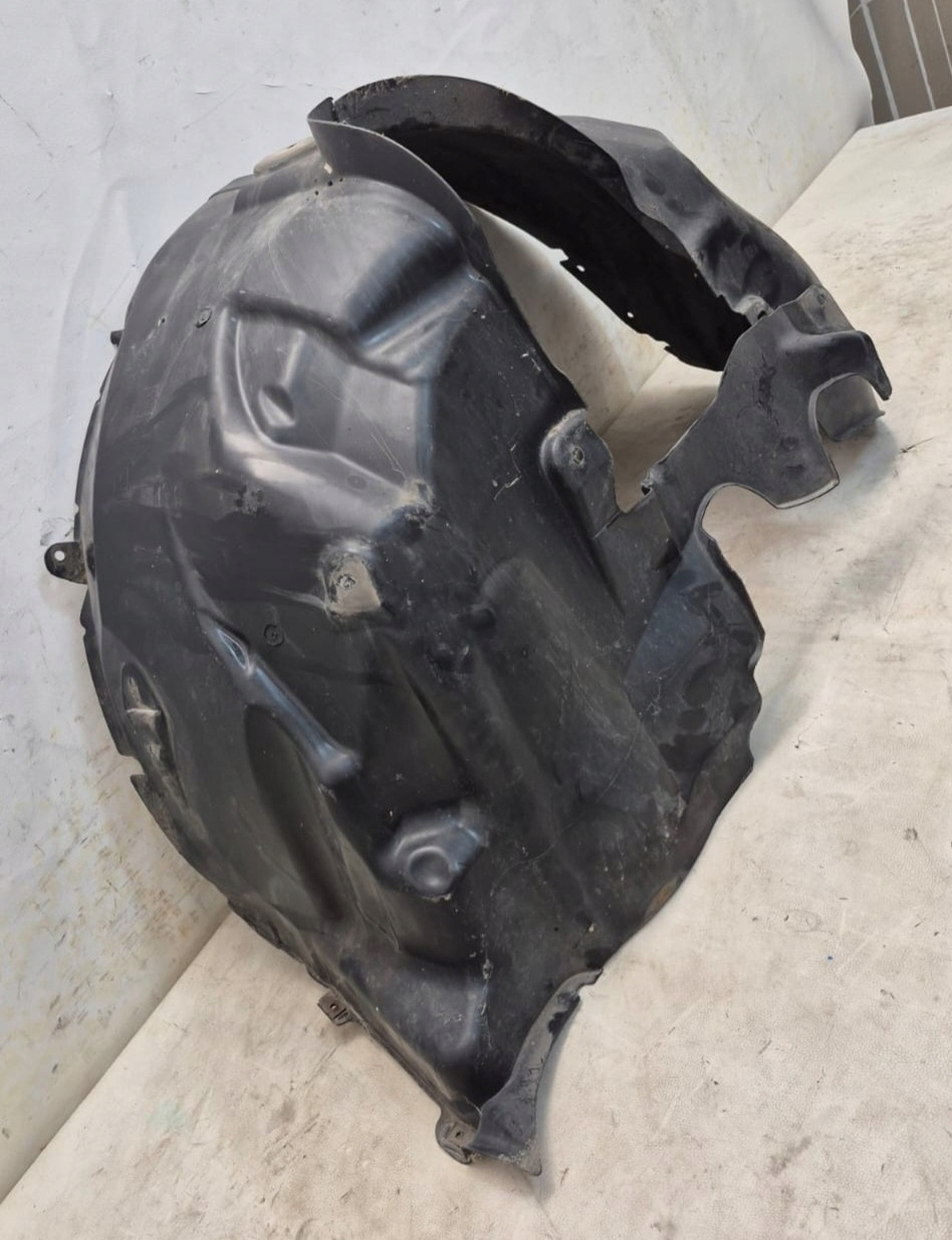 RANGE ROVER EVOQUE and 11- mudguard right front front BJ32-16A573-AB