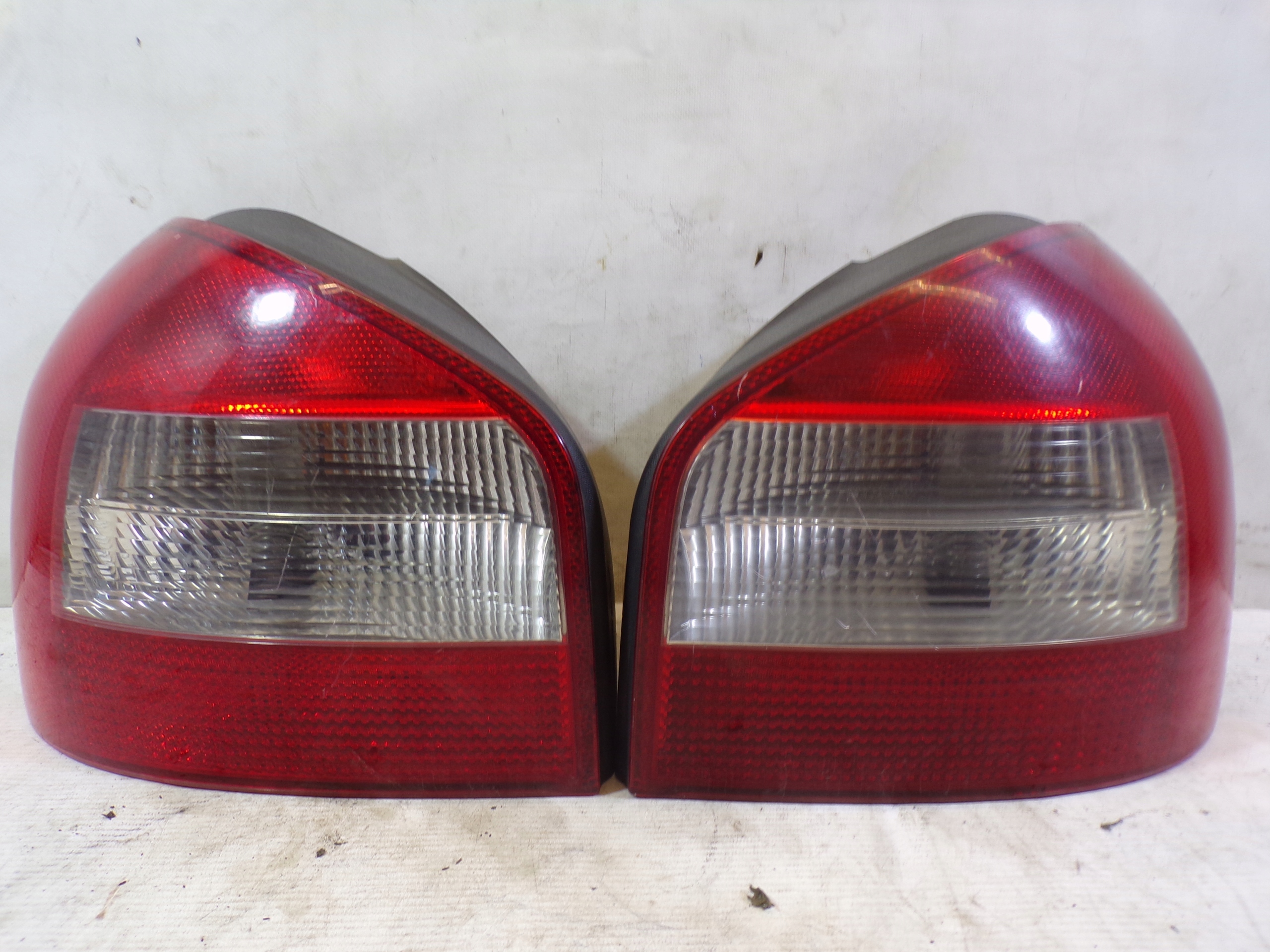 lights rear. rear part left right AUDI A3 8L LIFT (3) (K1)