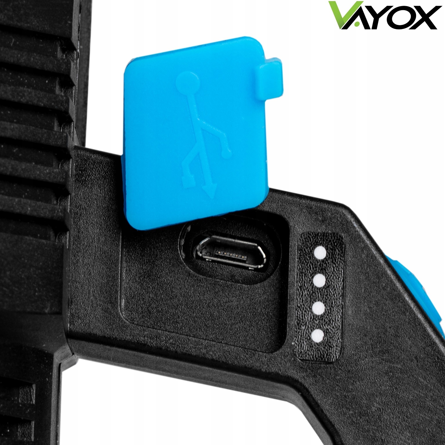 LATARKA LED AKUMULATOROWA SZPERACZ REFLEKTOR VAYOX Waga 148 g