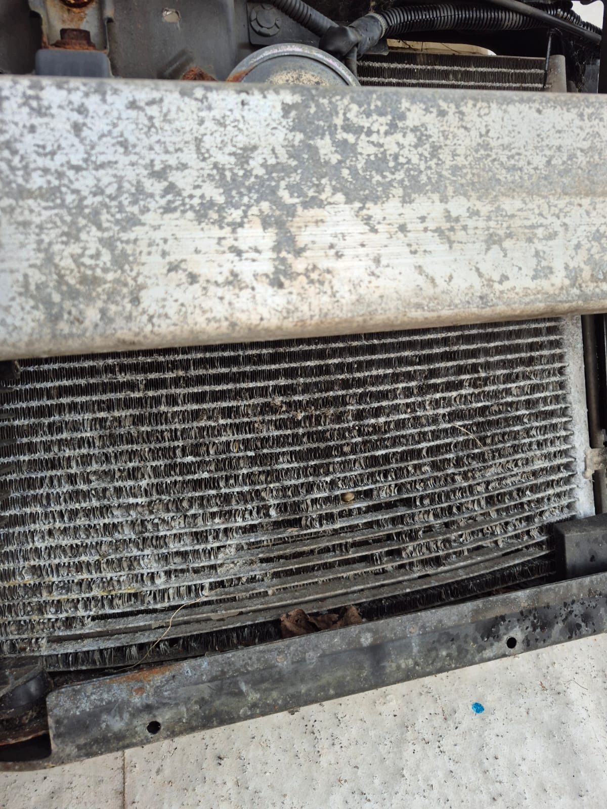 NISSAN NOTE E11 06- front body wall front pillar radiator