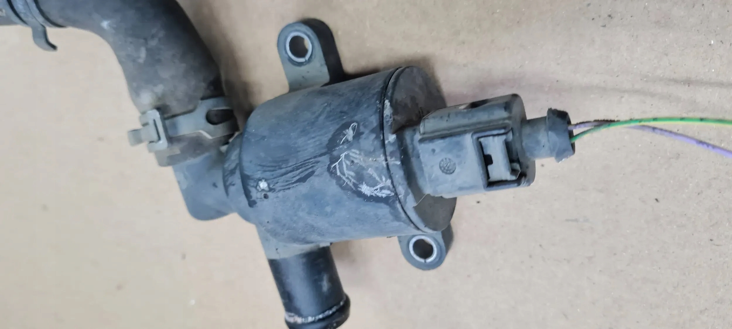 A6 C7 4G LIFT ELEKTROVENTIL PUMPA VODE 4H0121671D S7 4G A6 A3 Q5