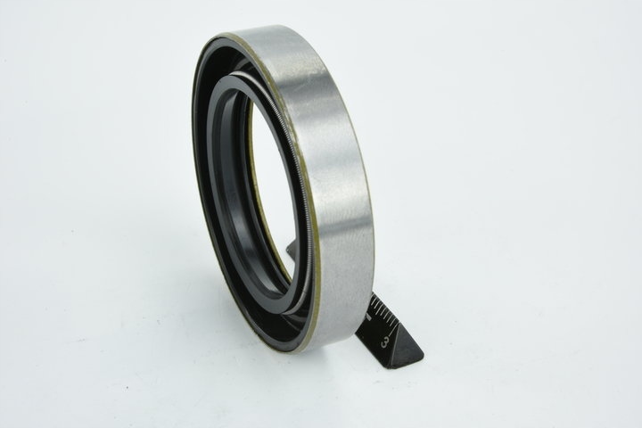 USZCZELNIACZ PÓŁOSI TOYOTA LAND CRUISER 3.5 4.5 80 Numer katalogowy części TOS-003