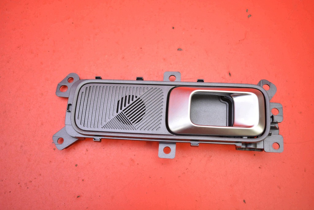 handle inner right rear part SREBRNA 403009109AA JAECOO J7 23
