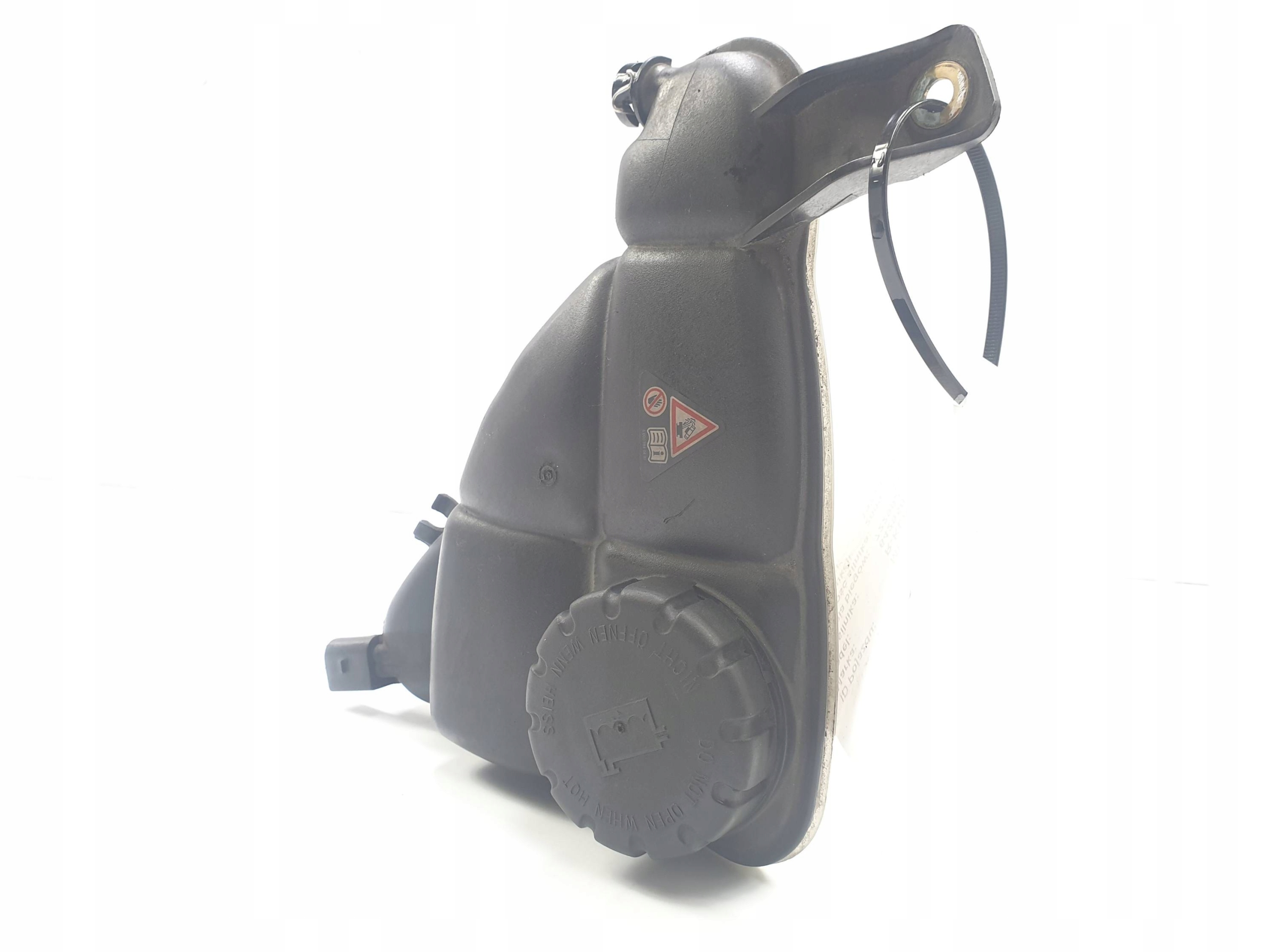 ZBIORNIK A2515000049 MERCEDES R-KLASA W251 320 Jakość części (zgodnie z GVO) O - oryginał z logo producenta pojazdu (OE)