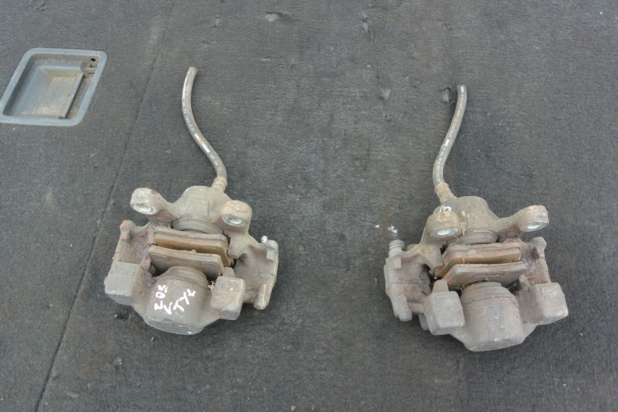 caliper brake right left front KPL MERCEDES W203 W209