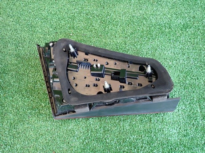 AUDI A3 LED SPORTBACK LIFT 16- light left to the bonnet