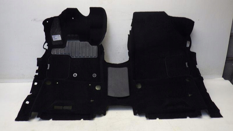 DYWAN WYKŁADZINA PODŁOGA PRZÓD RENAULT SCENIC IV 749026512R