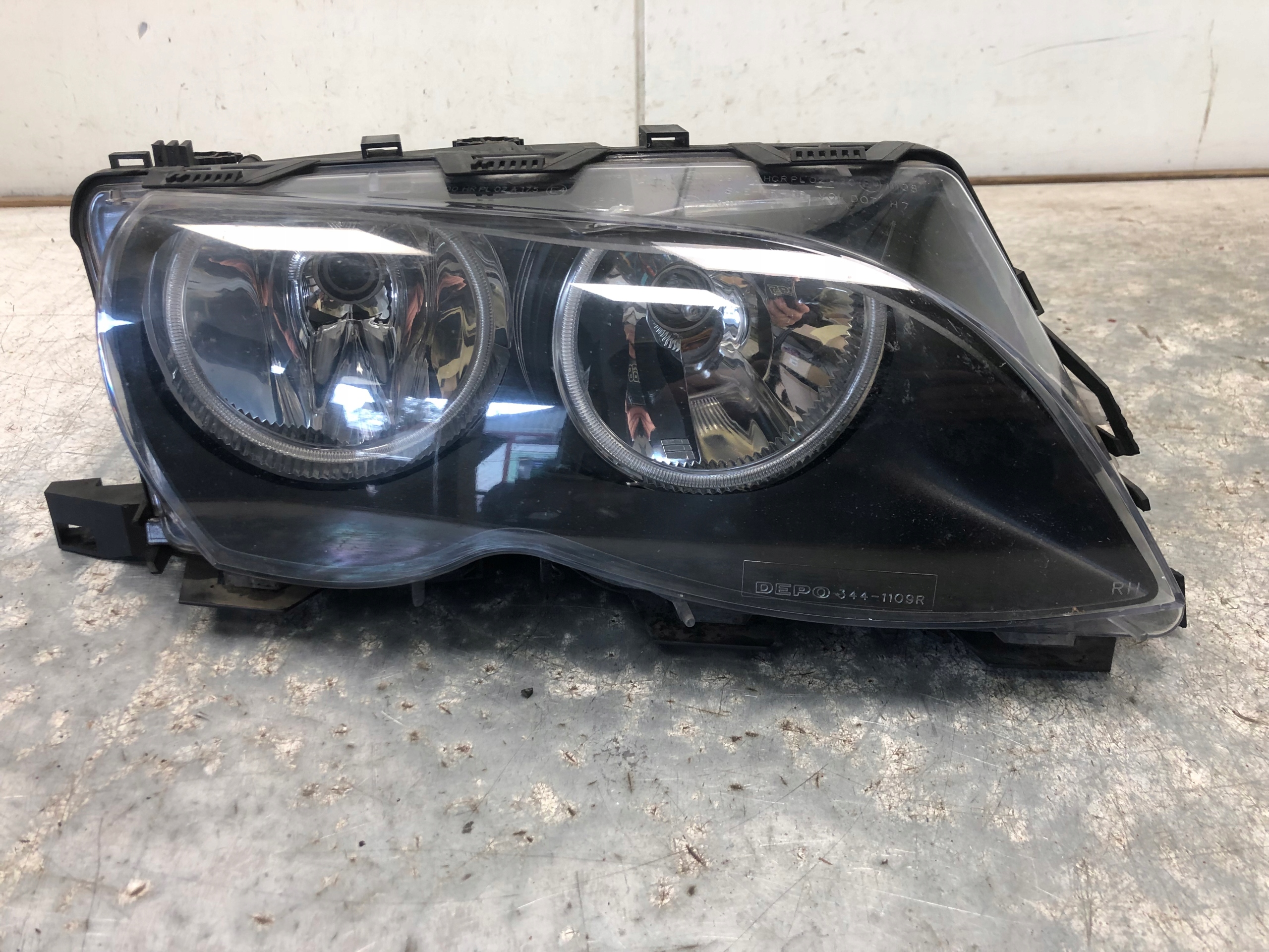light right front BMW E46 6910956