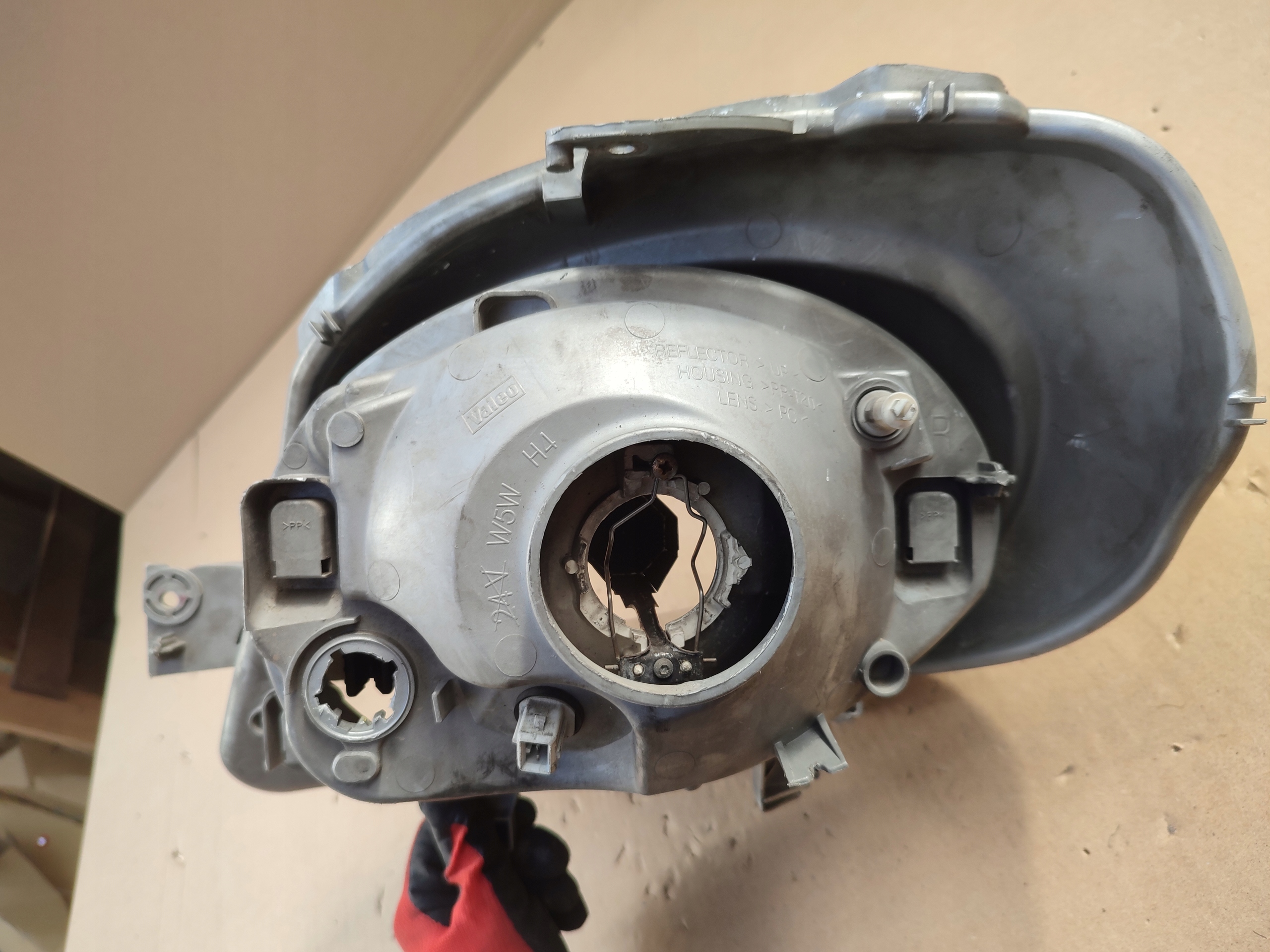 light Reflektor right front right Renault Trafic II Vivaro and A 7700311372