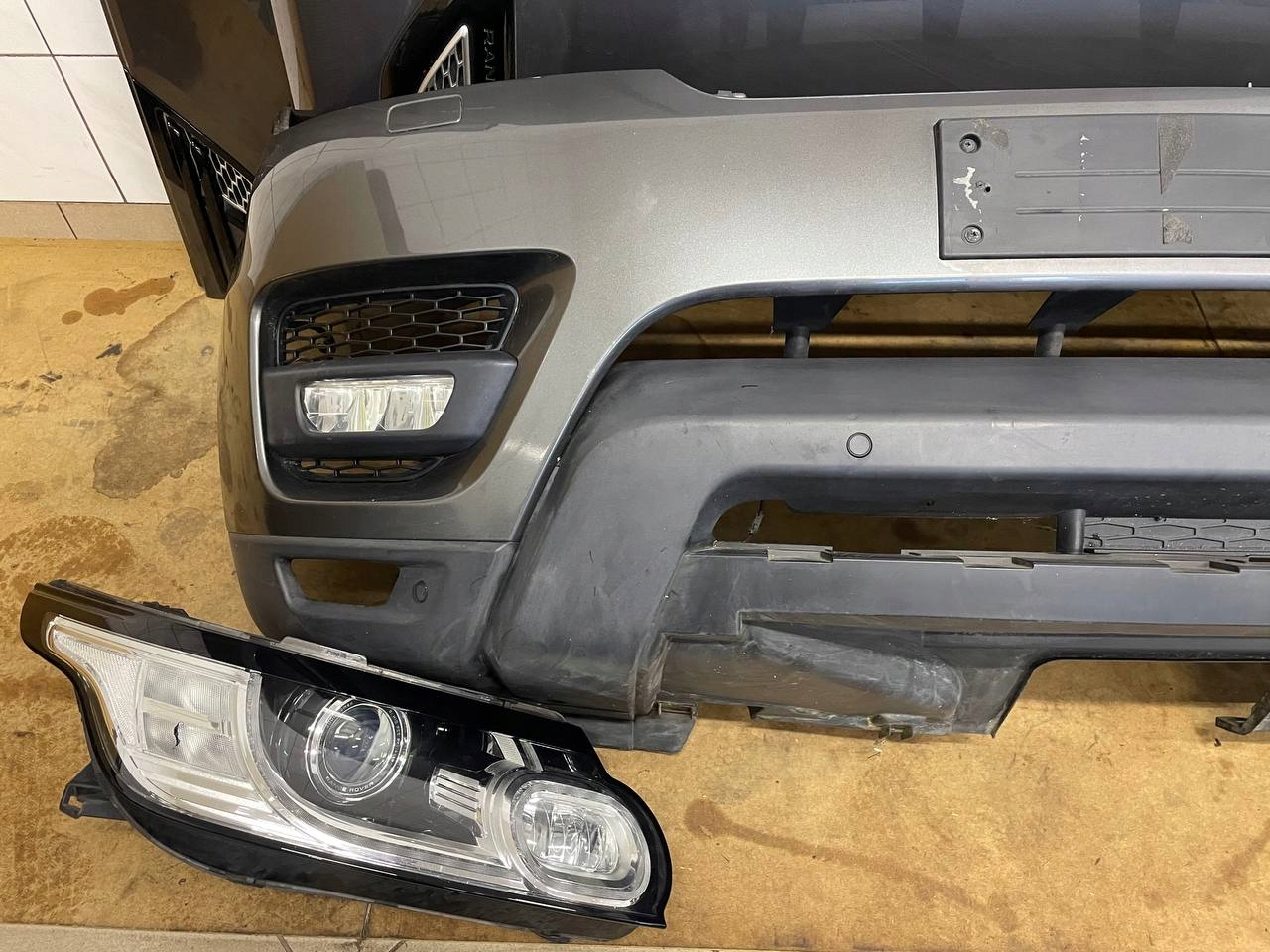 PRZÓD MASKA ZDERZAK LAMPY 14PIN BELKA CHŁODICY OKULARY PAS RR SPORT L494 Typ samochodu Samochody osobowe