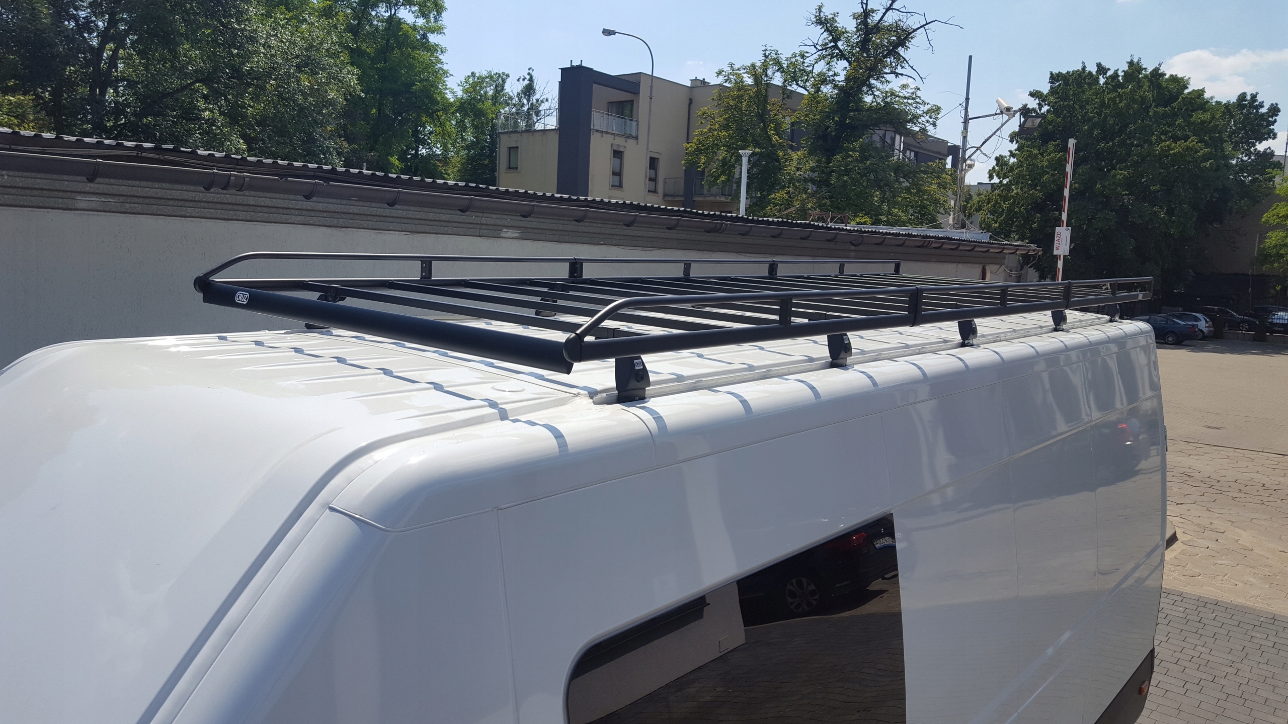Platforma Iveco Daily III 14 -CRUZ 4100/H2 16 m3 Producent CRUZ