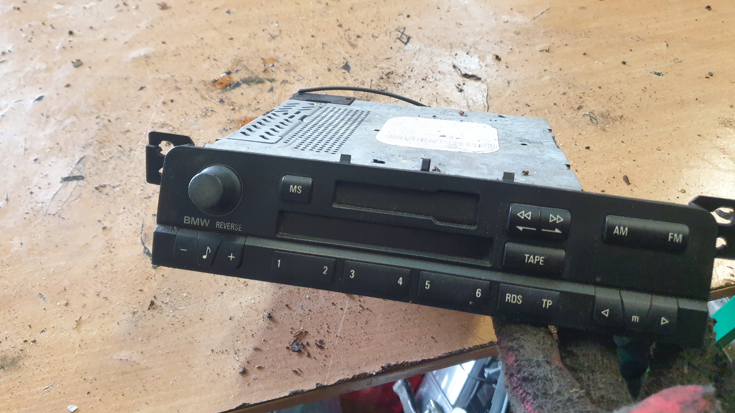 BMW E46 RADIO KASETOWE FABRYCZNE BMQ80 za 45 zł z Poznań Allegro.pl