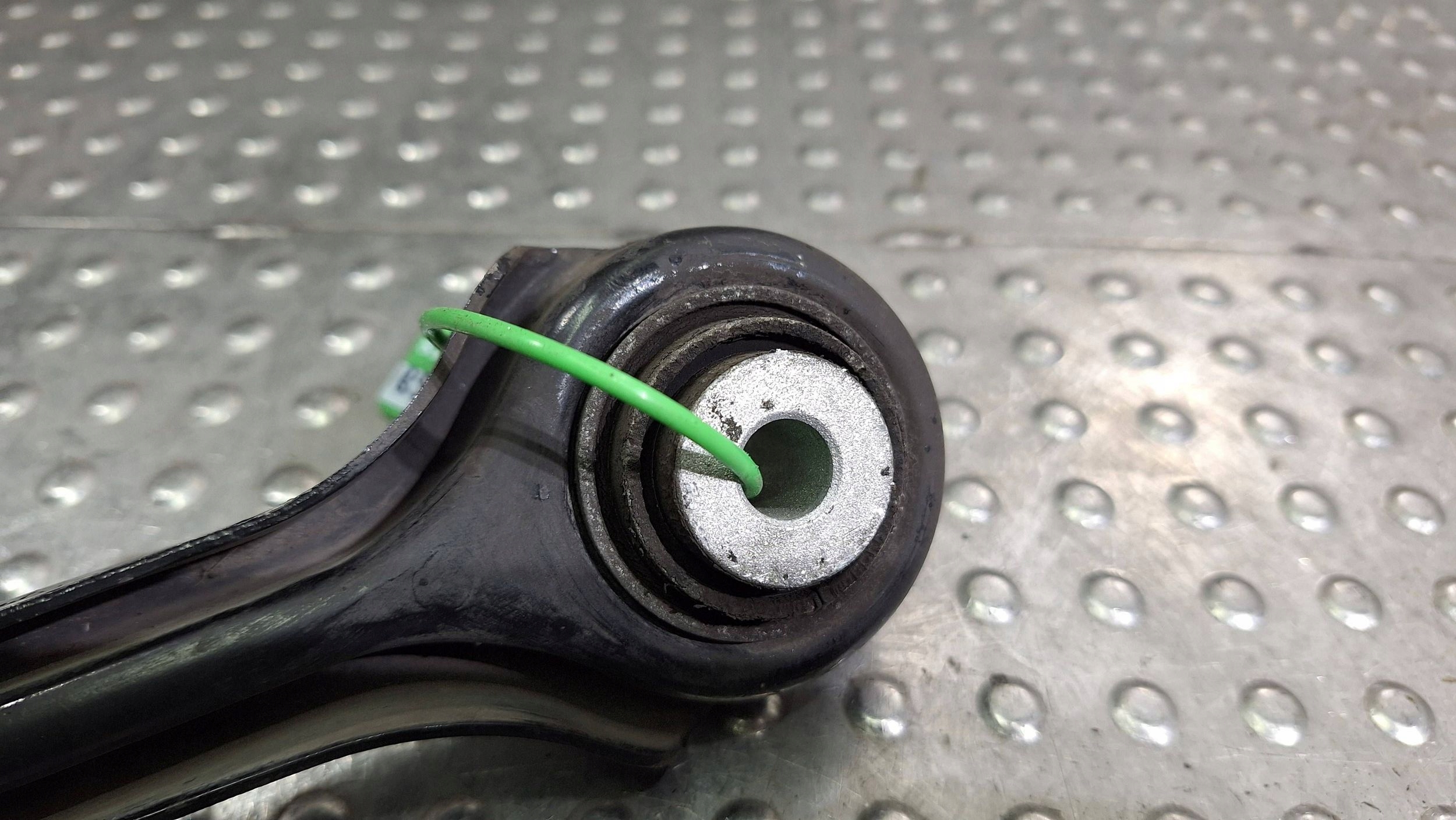 arm left right rear part 6763471 E81 E82 E84 E87 E88 E90 E91 E92