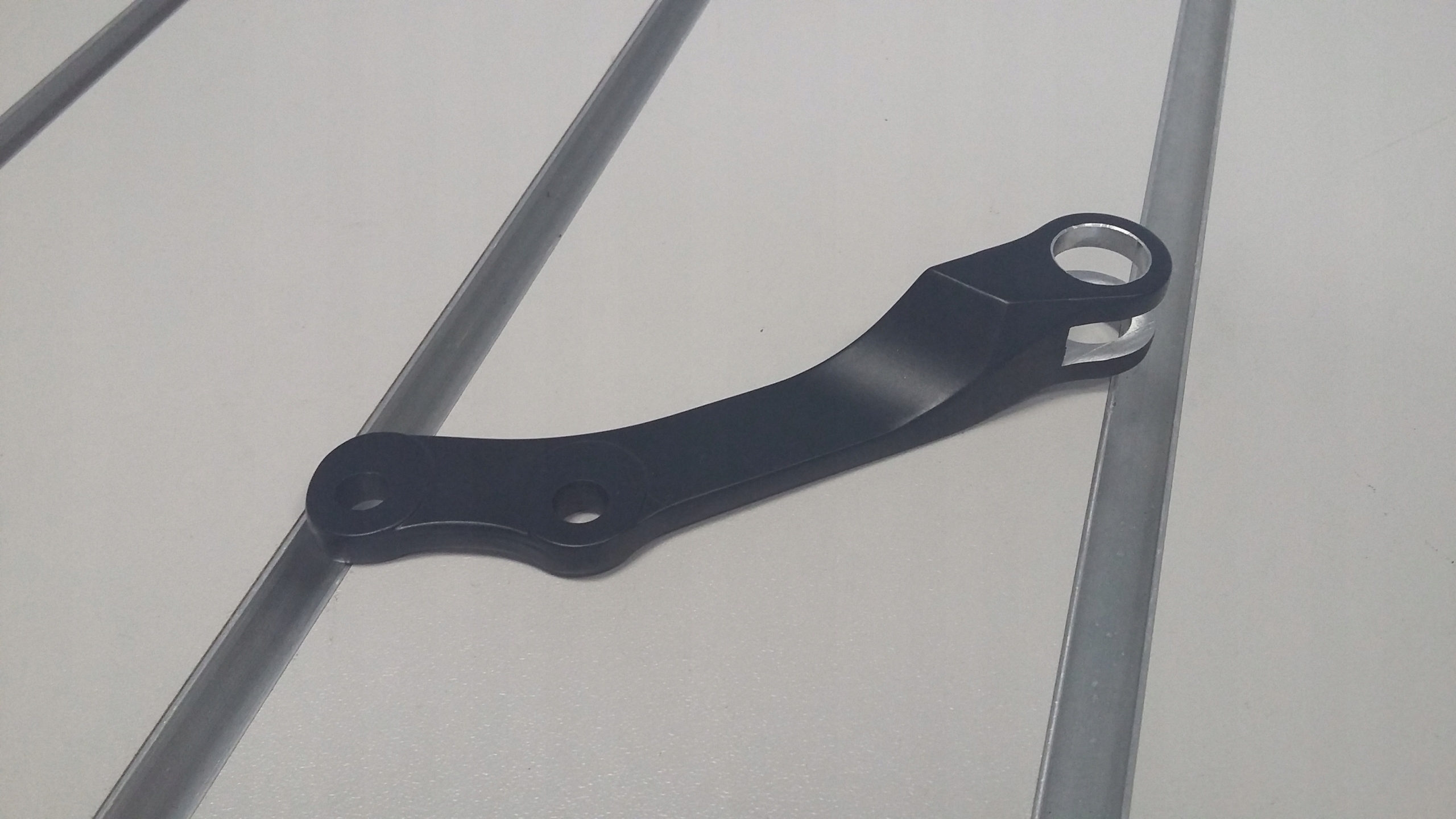 YAMAHA element mocujący szyby 3P62833P00