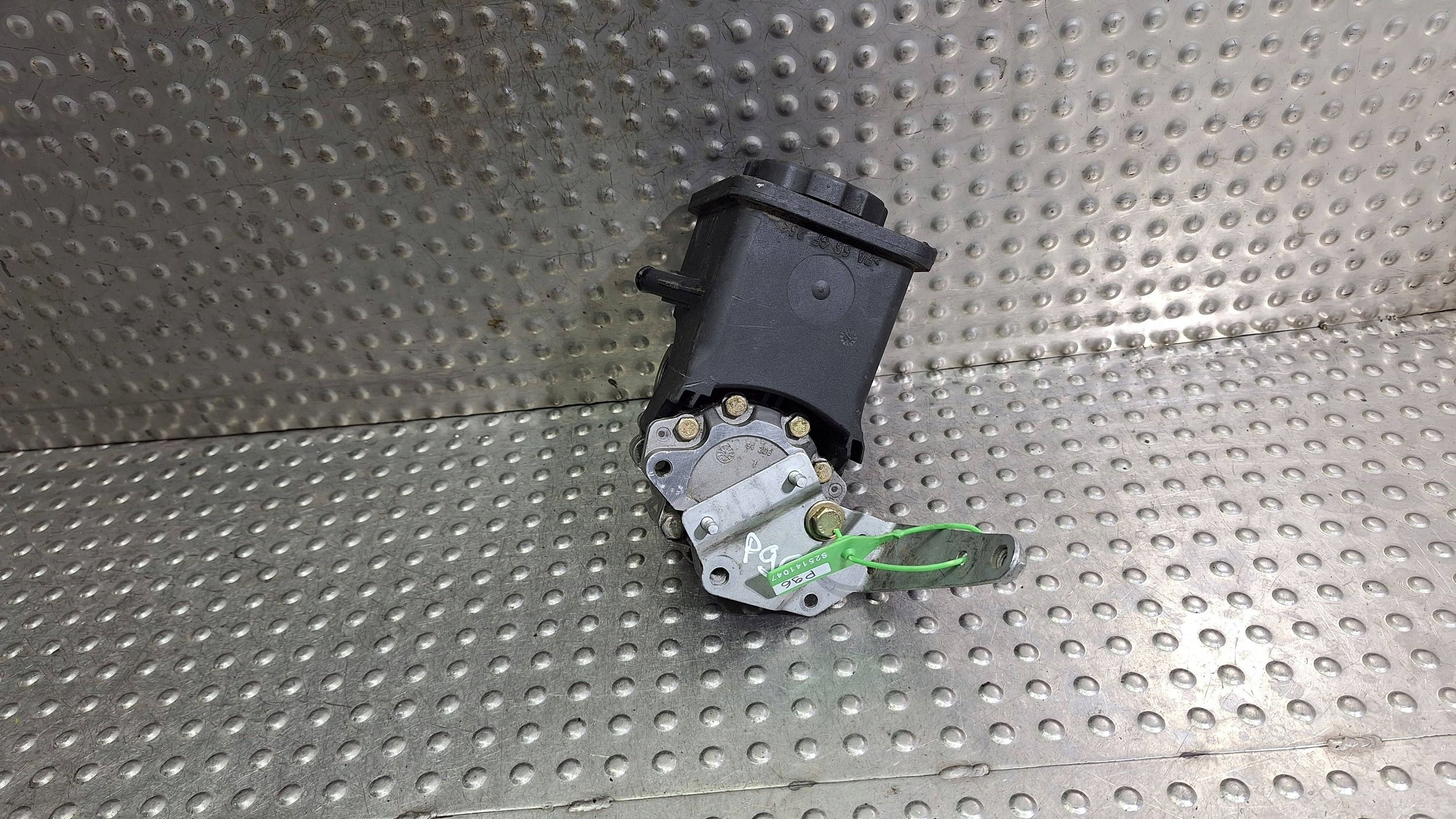 servo pump 1095155 7691900513 BMW E46 E39 X5 E53 2.5D 3.0D M47 M57