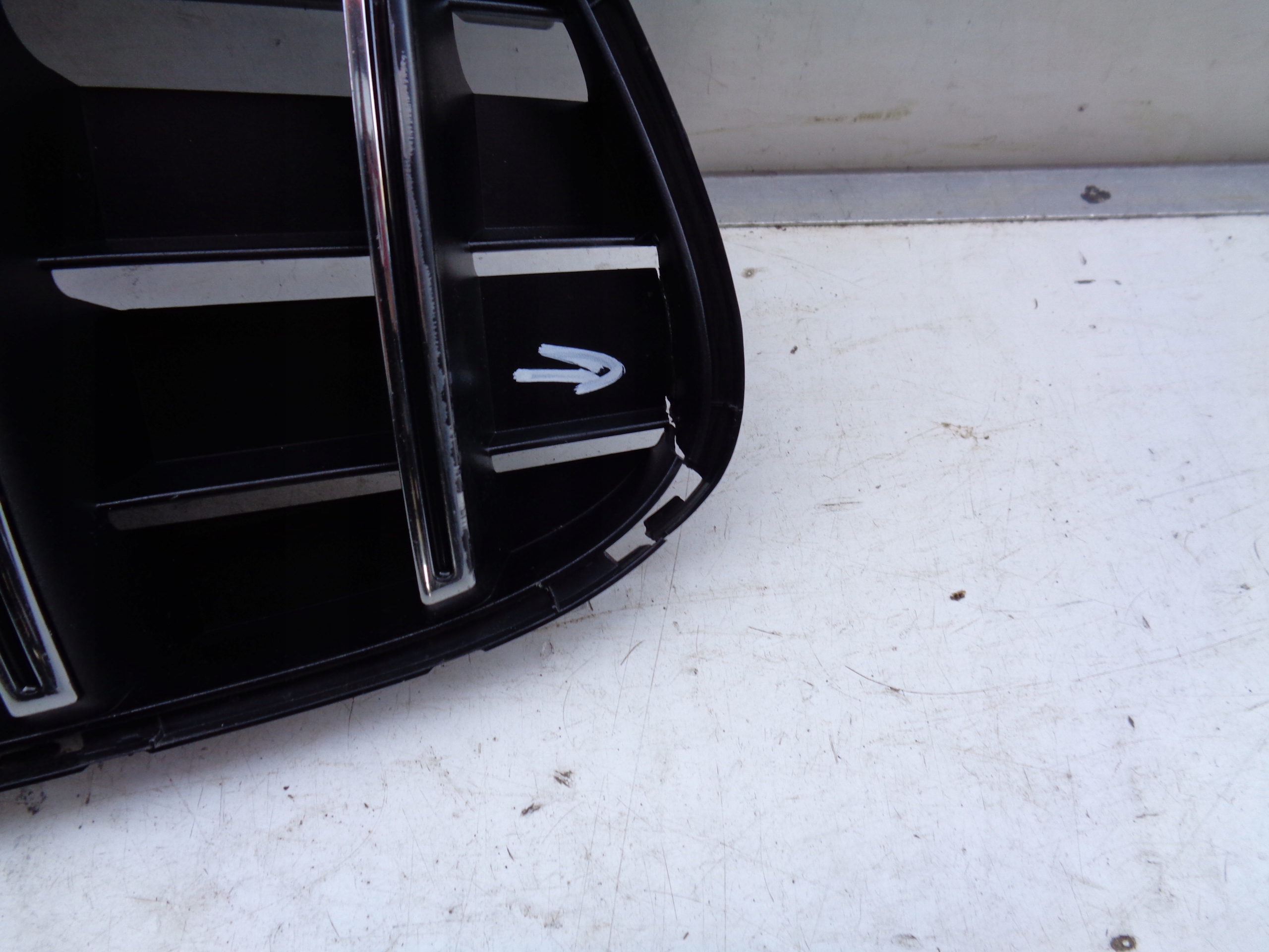 ATRAPA GRILL MERCEDES GT AMG LIFT W190 PANAMERICANA Typ samochodu Samochody osobowe