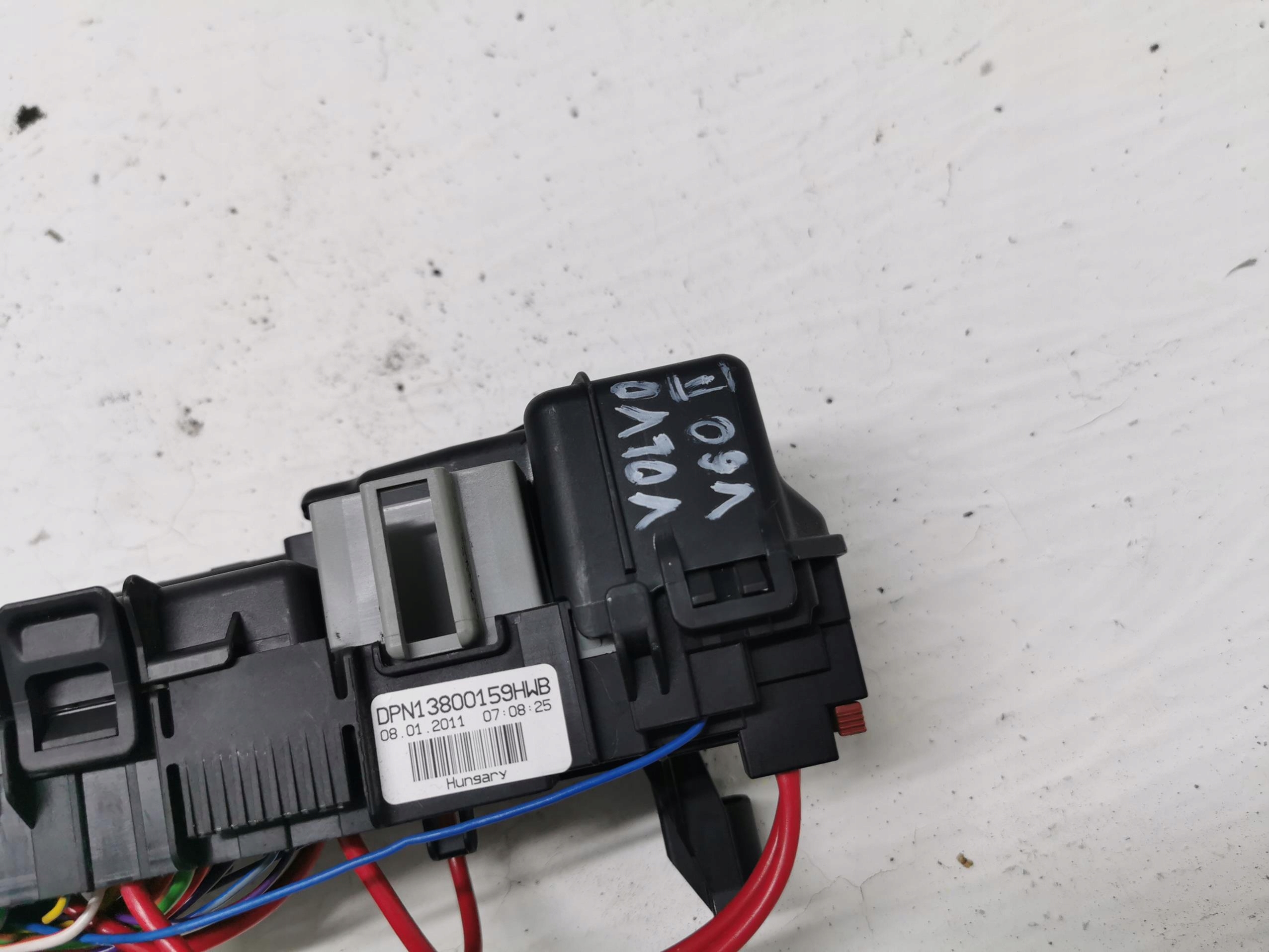 compartment module BSI VOLVO V60 II 13800159 10-18