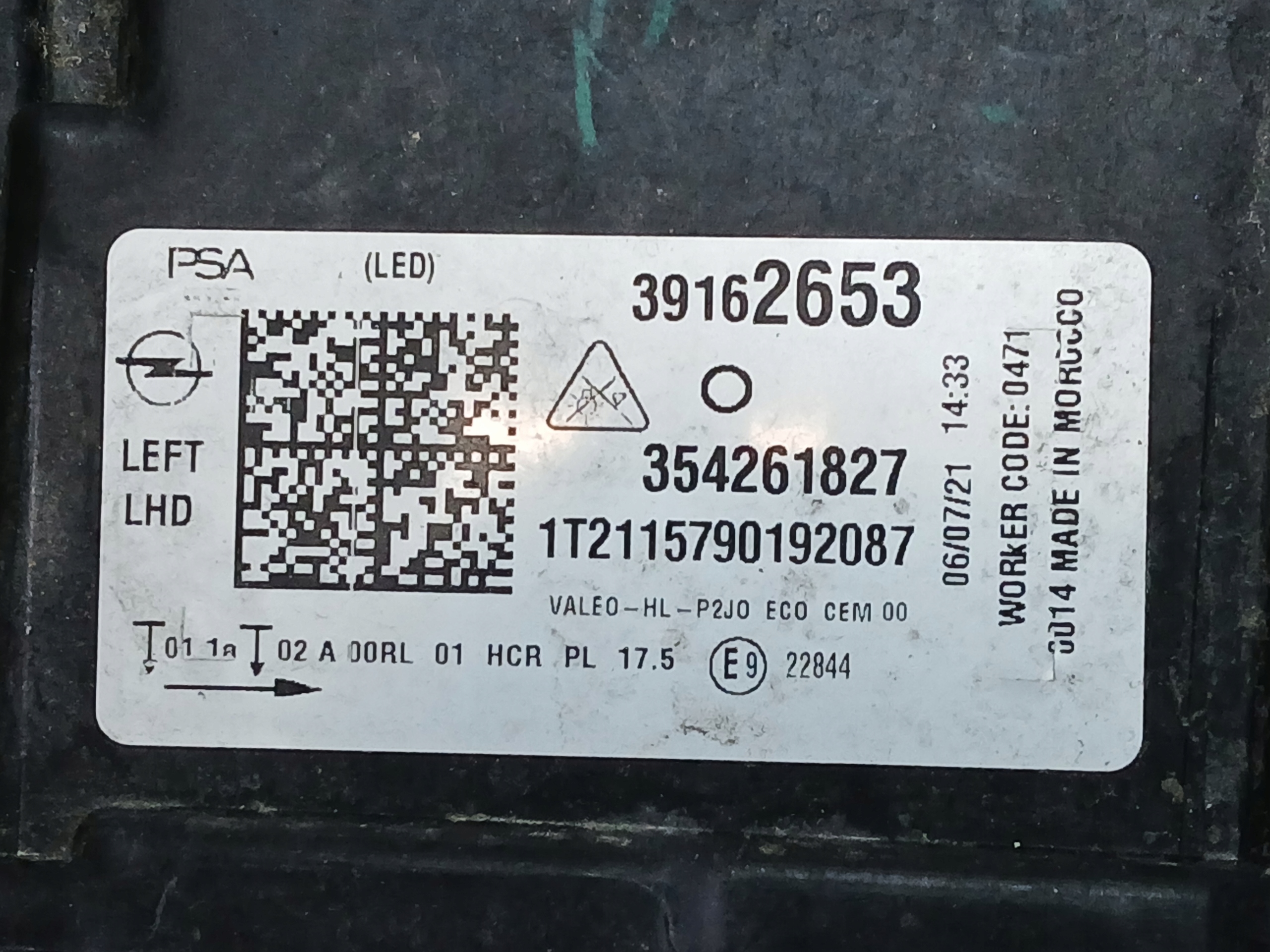 light front left OPEL CORSA F FULL LED 39162653