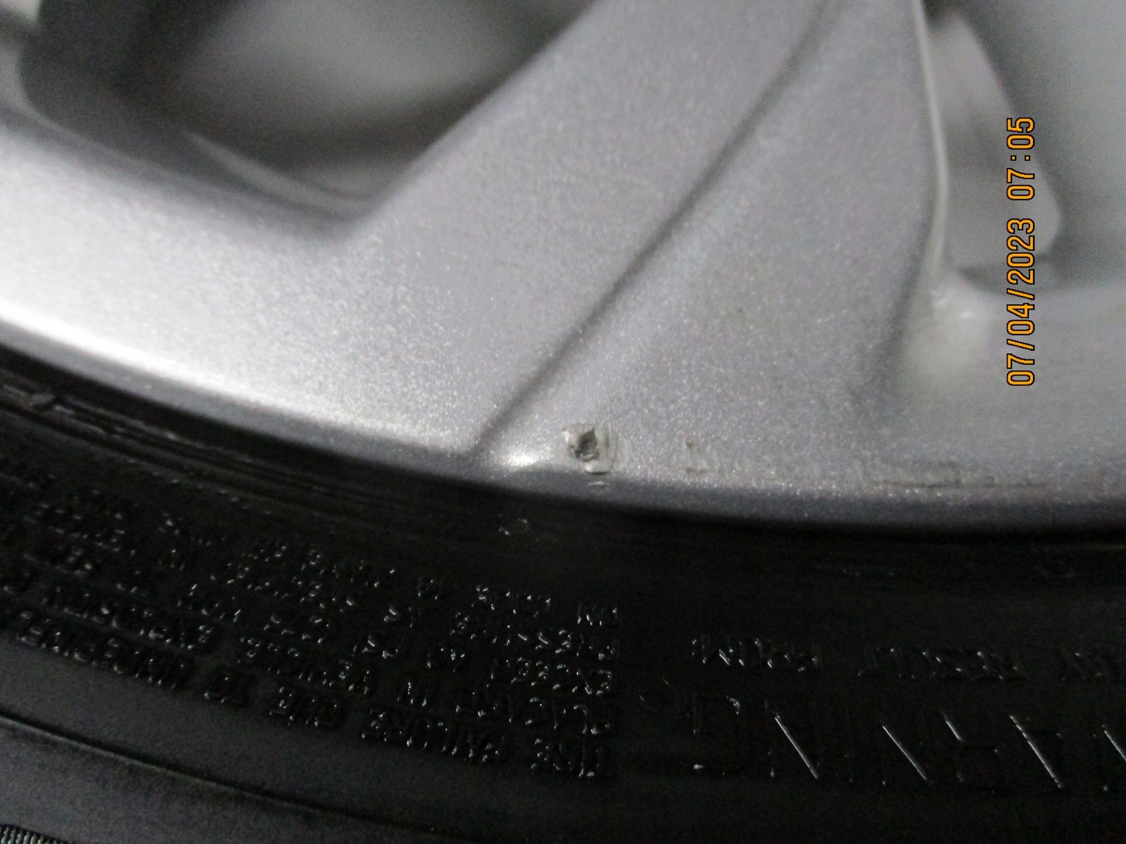 wheels discs tyres Range Rover Evoque R18 5MM