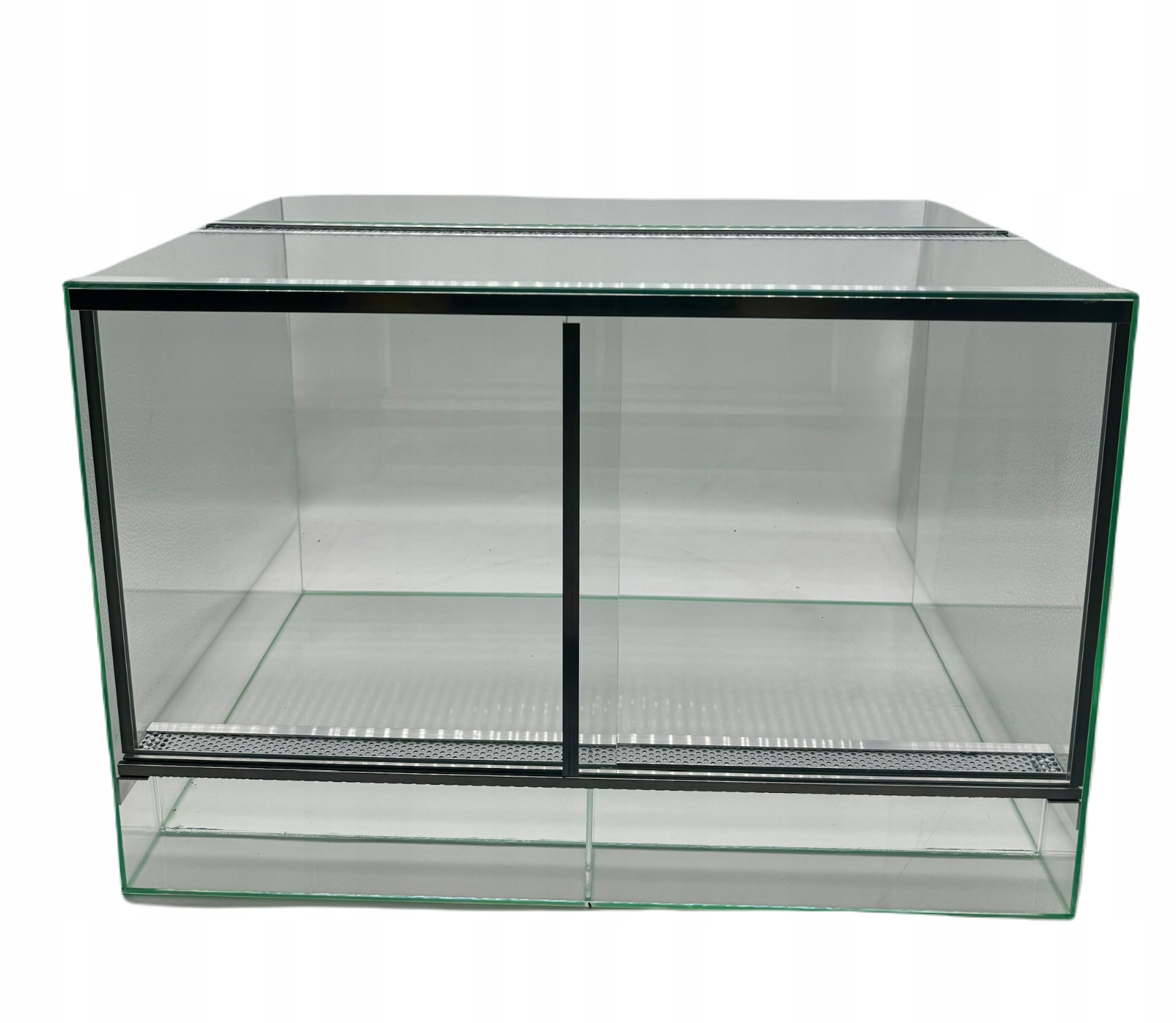 Terrarium dla gadów z wentylacją 60x40x40