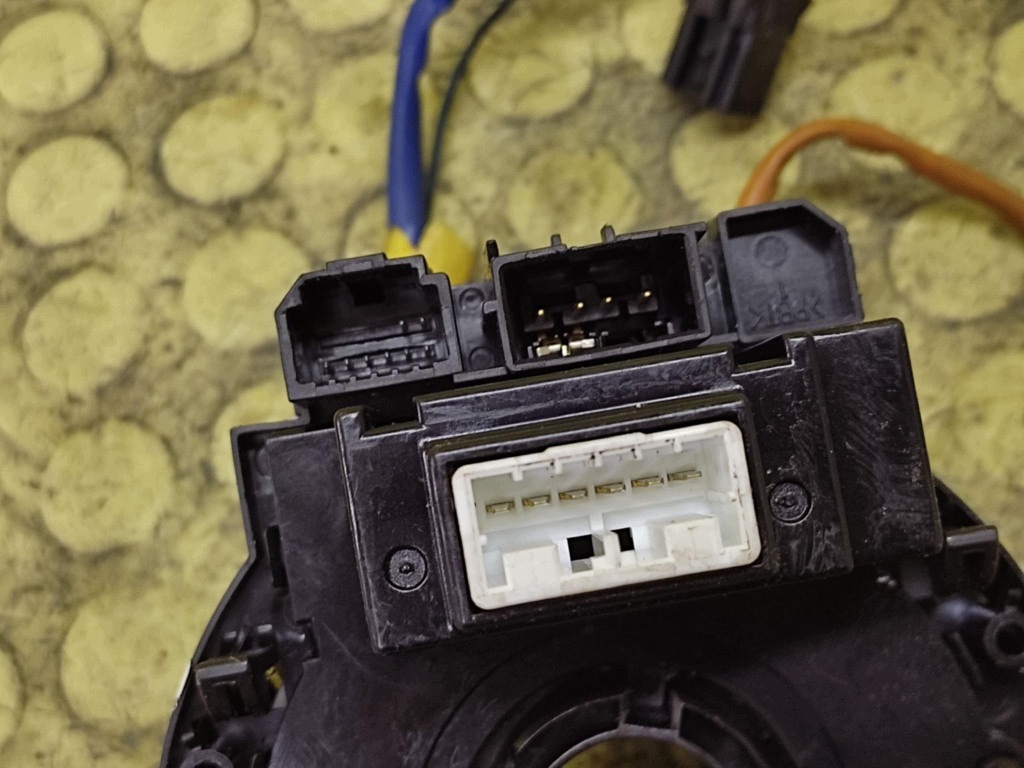 KIA MAGENTIS ring ZWIJAK