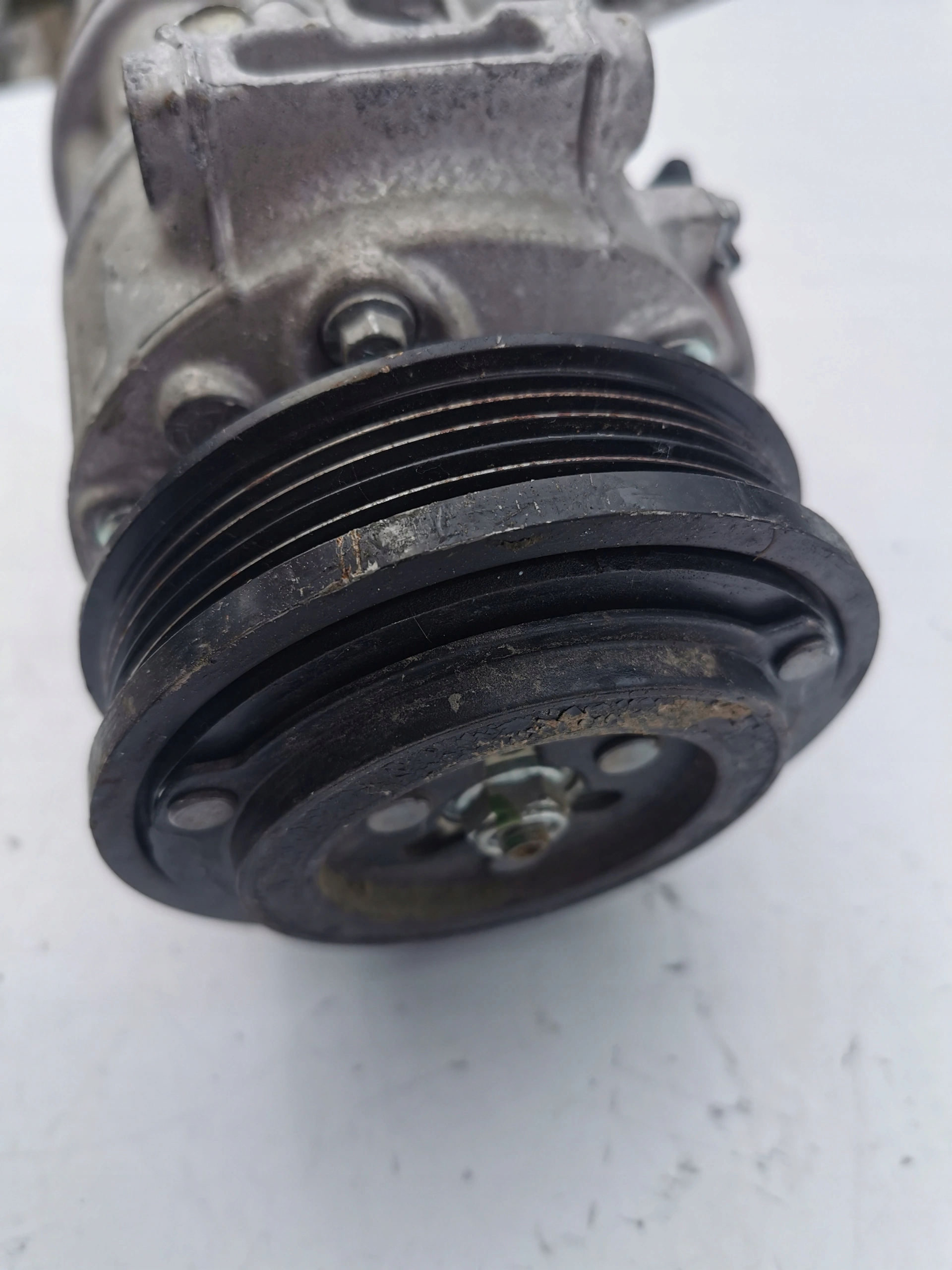 OPEL ASTRA K 1.4B TURBO 39034463 compressor; KLIMATY