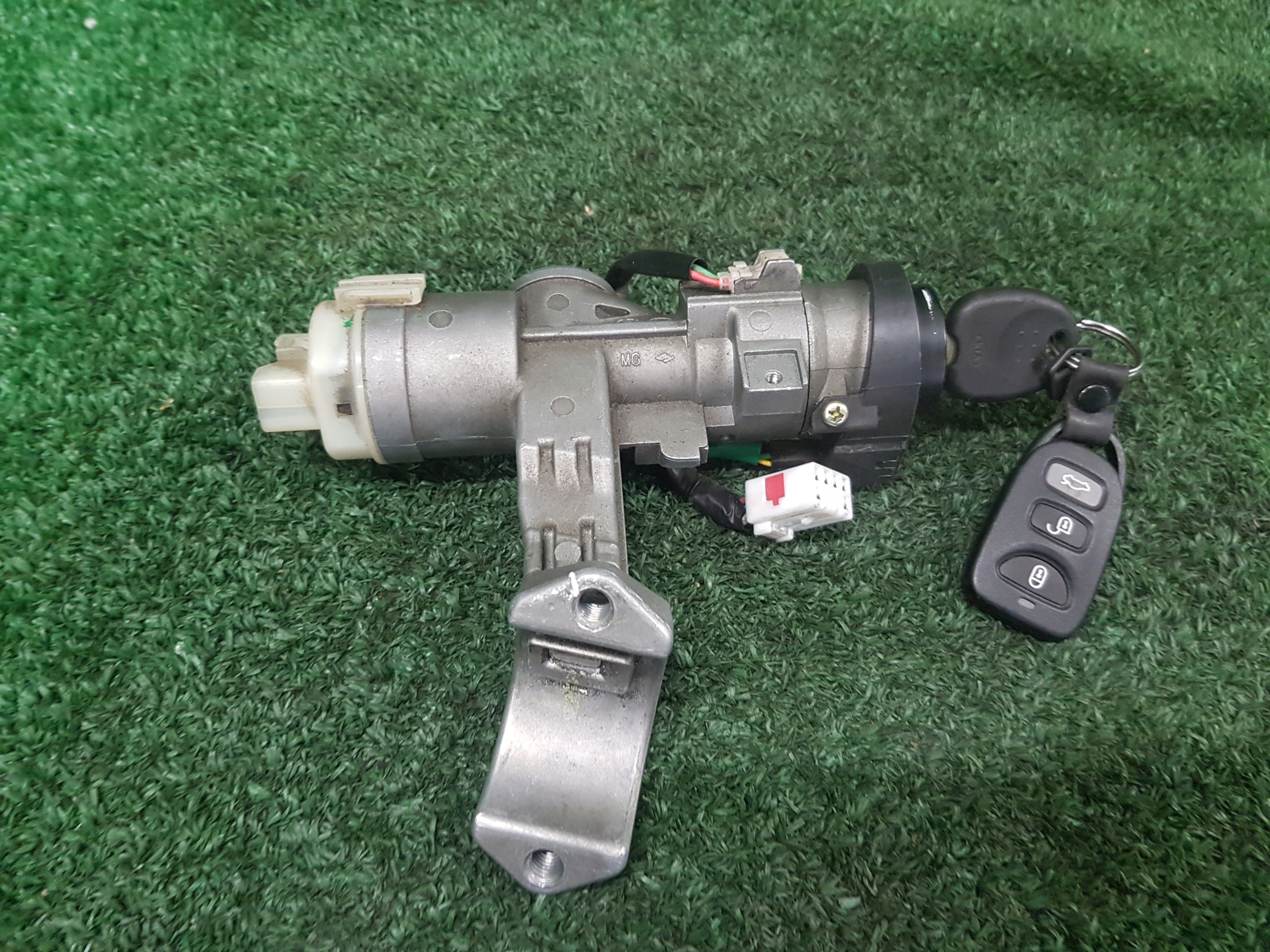 ignition Z KLUCZYKIEM KIA MAGNETIS