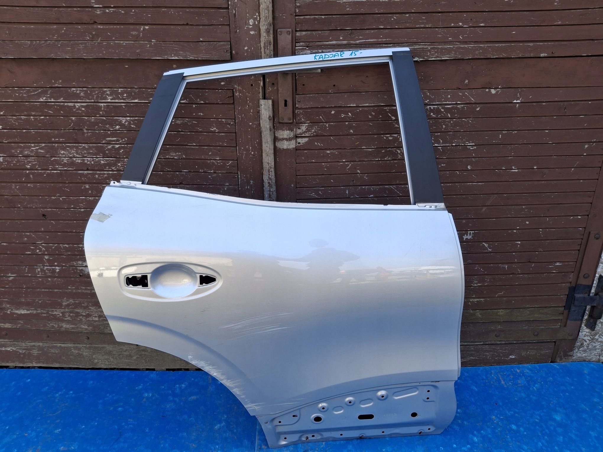 door right rear. RENAULT KADJAR 2015R->