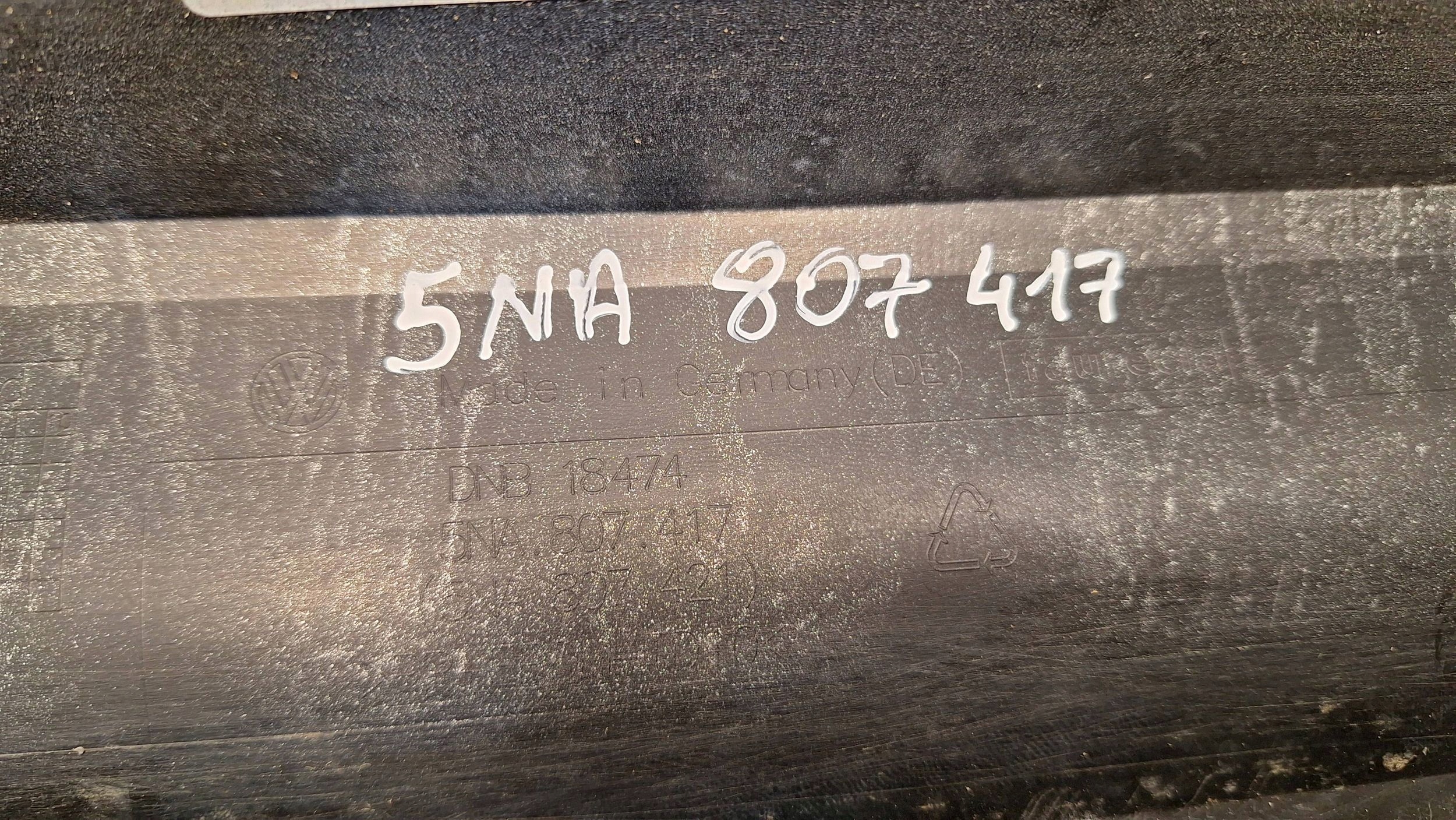Stoßstange heck 5NA807417 VW TIGUAN II 15