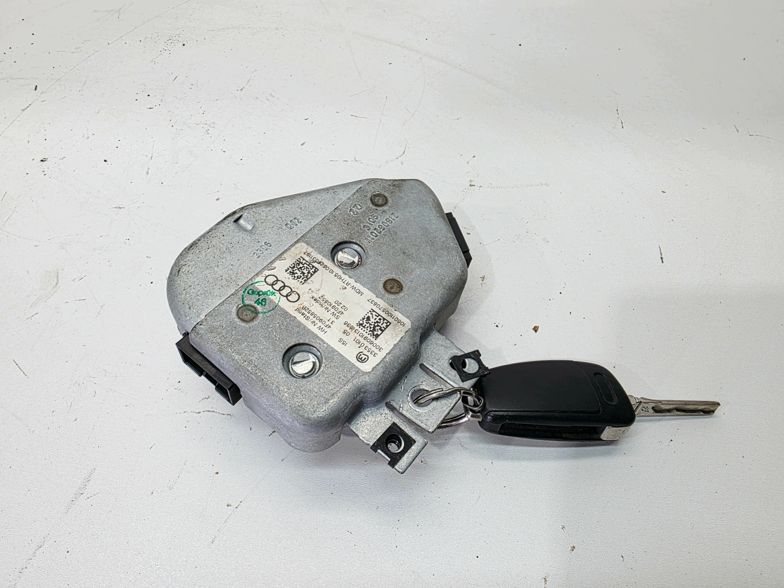 Serrure Volant + Clé AUDI Q7 A6 C6 4F0905852B 4F0837220R