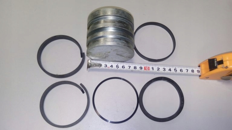 Поршень привода 227908a1 Case 580sle 590SM