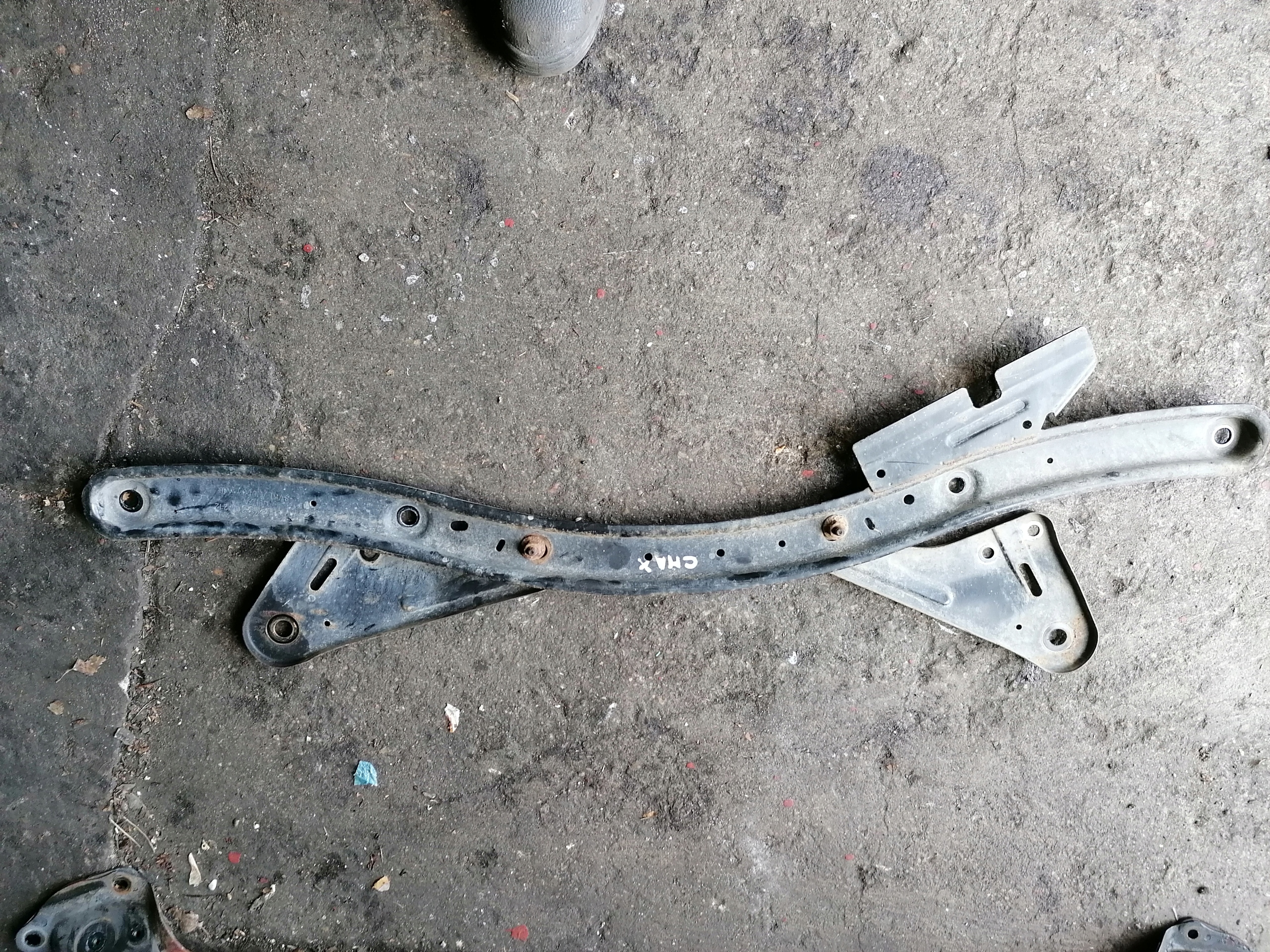 FORD C-MAX II 10-15 BELKA WSPORNIK WZMOCNIENIE