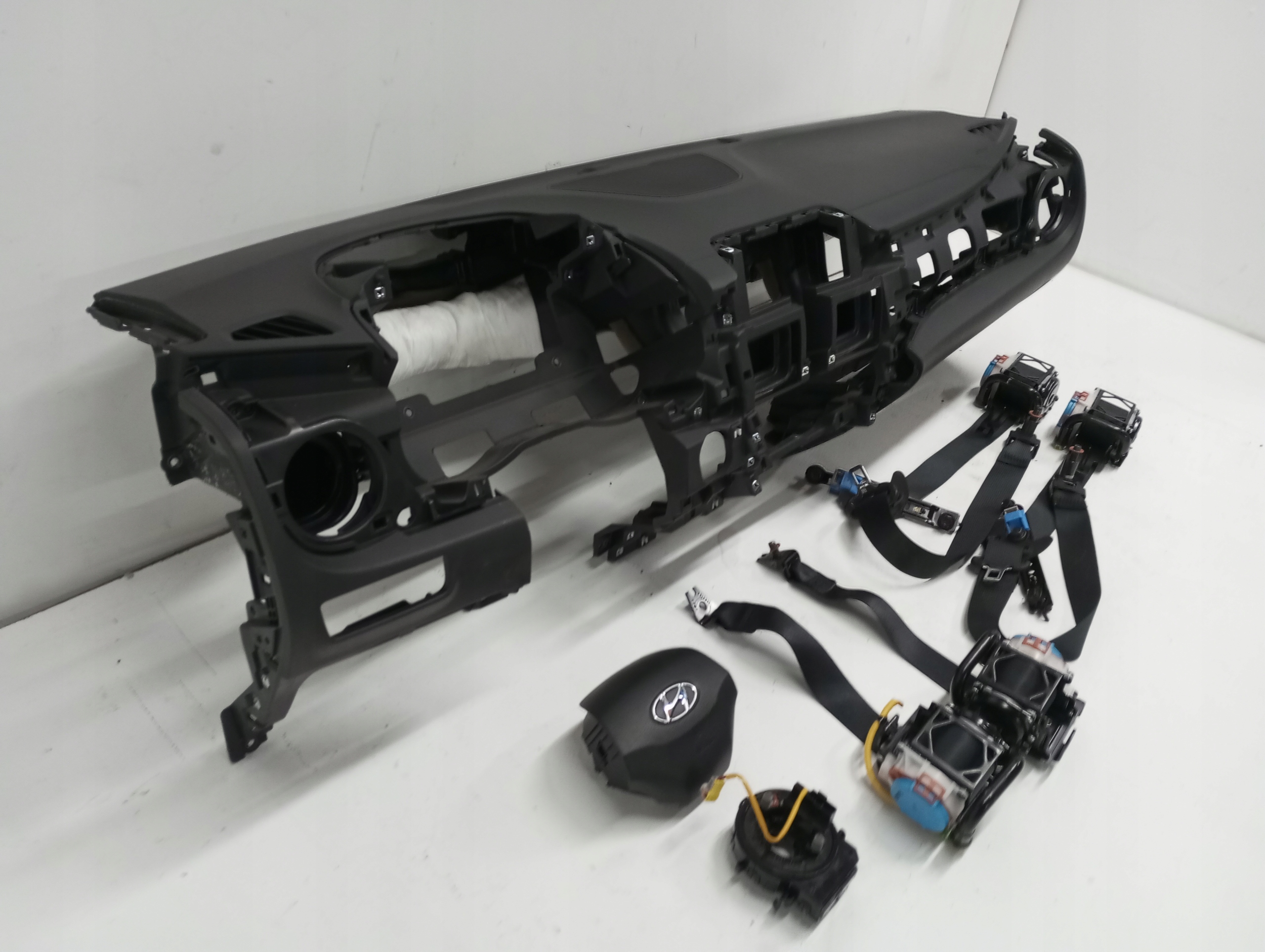 dashboard HYUNDAI KONA