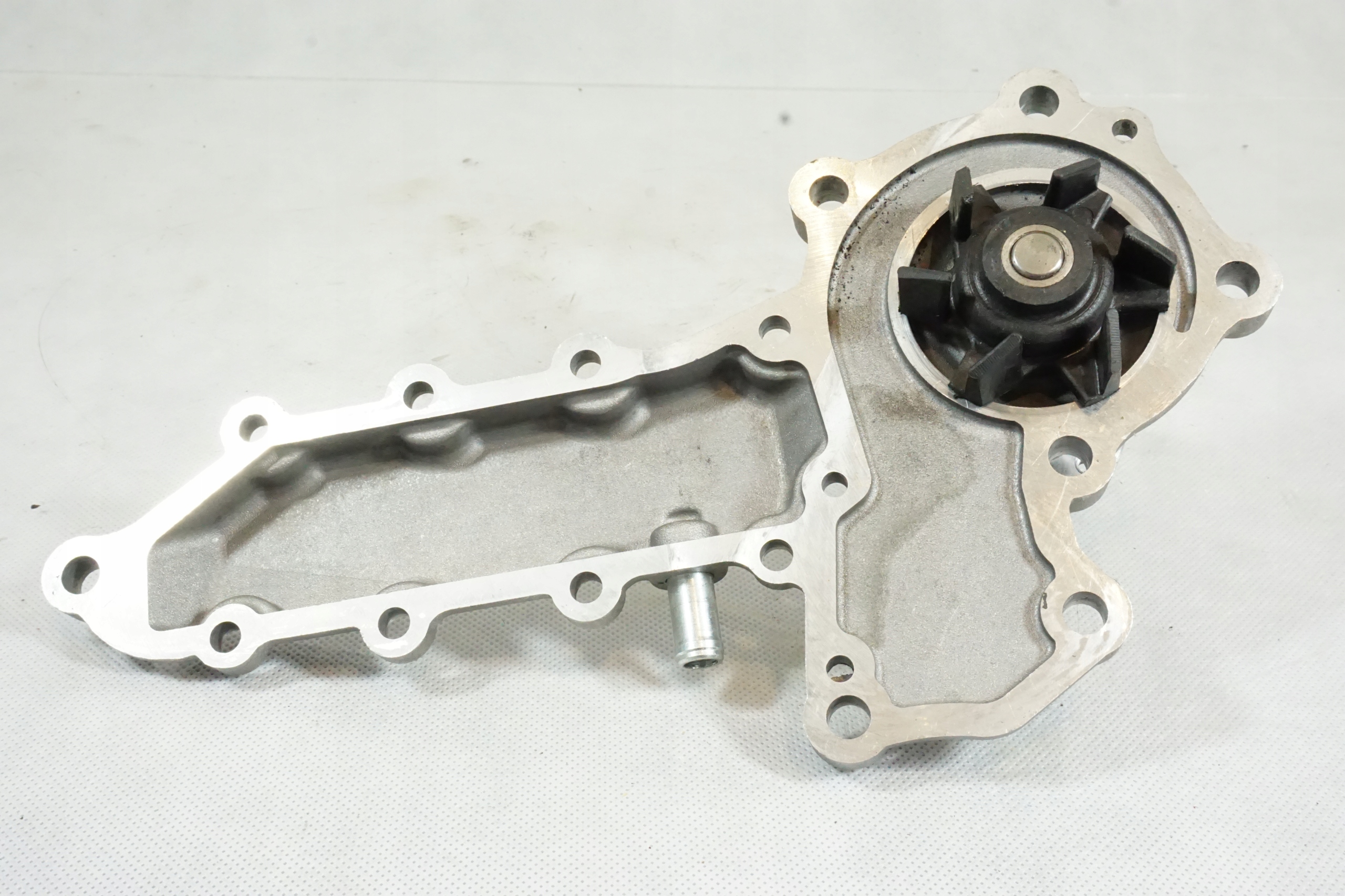 POMPA WODY NEW HOLLAND L454 L455 L553 L555 Machine type Generator unit Excavator Backhoe loader Loader Hauler