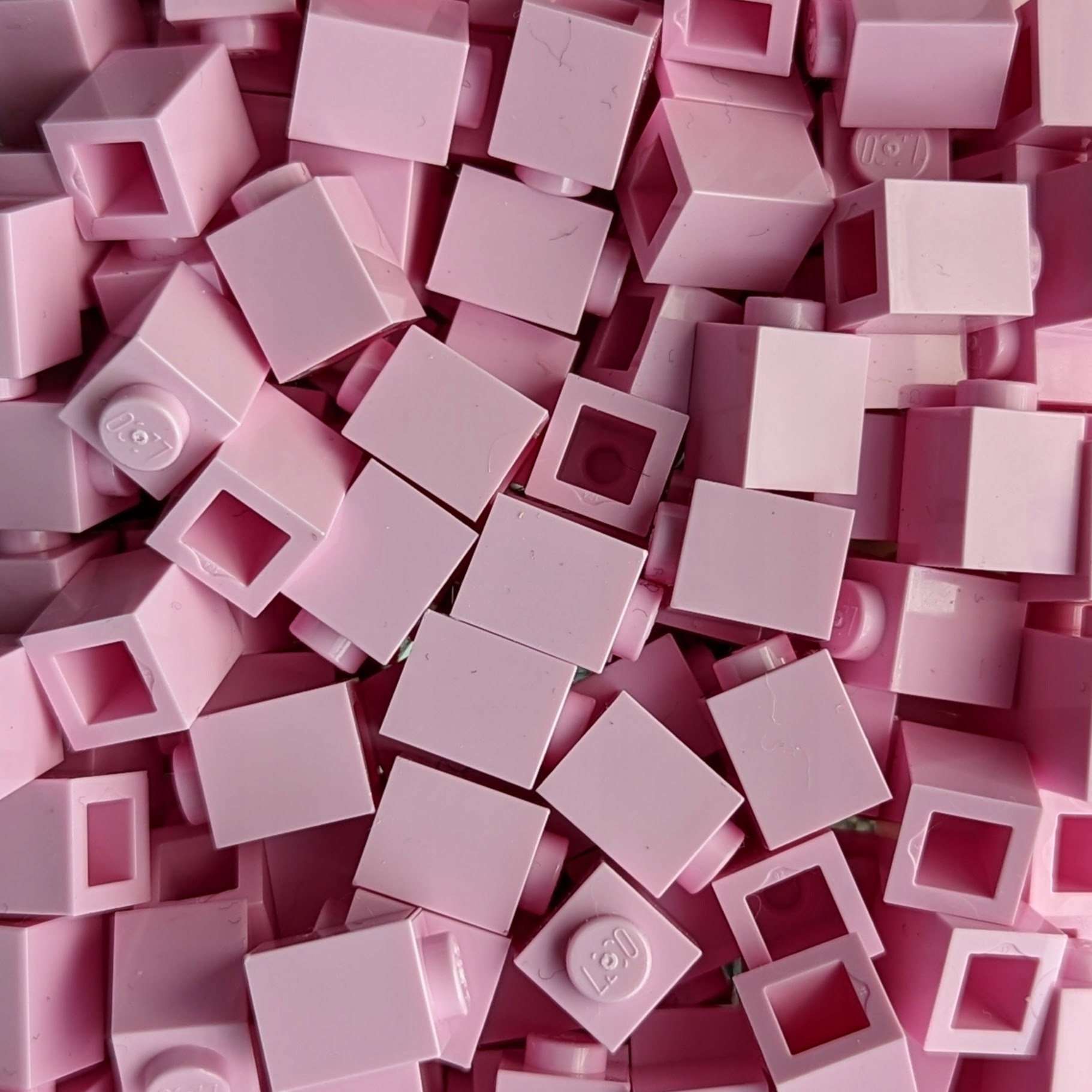 

Pakiet Lego 3005 Klocek 1x1 J Różowy 40szt Nowy