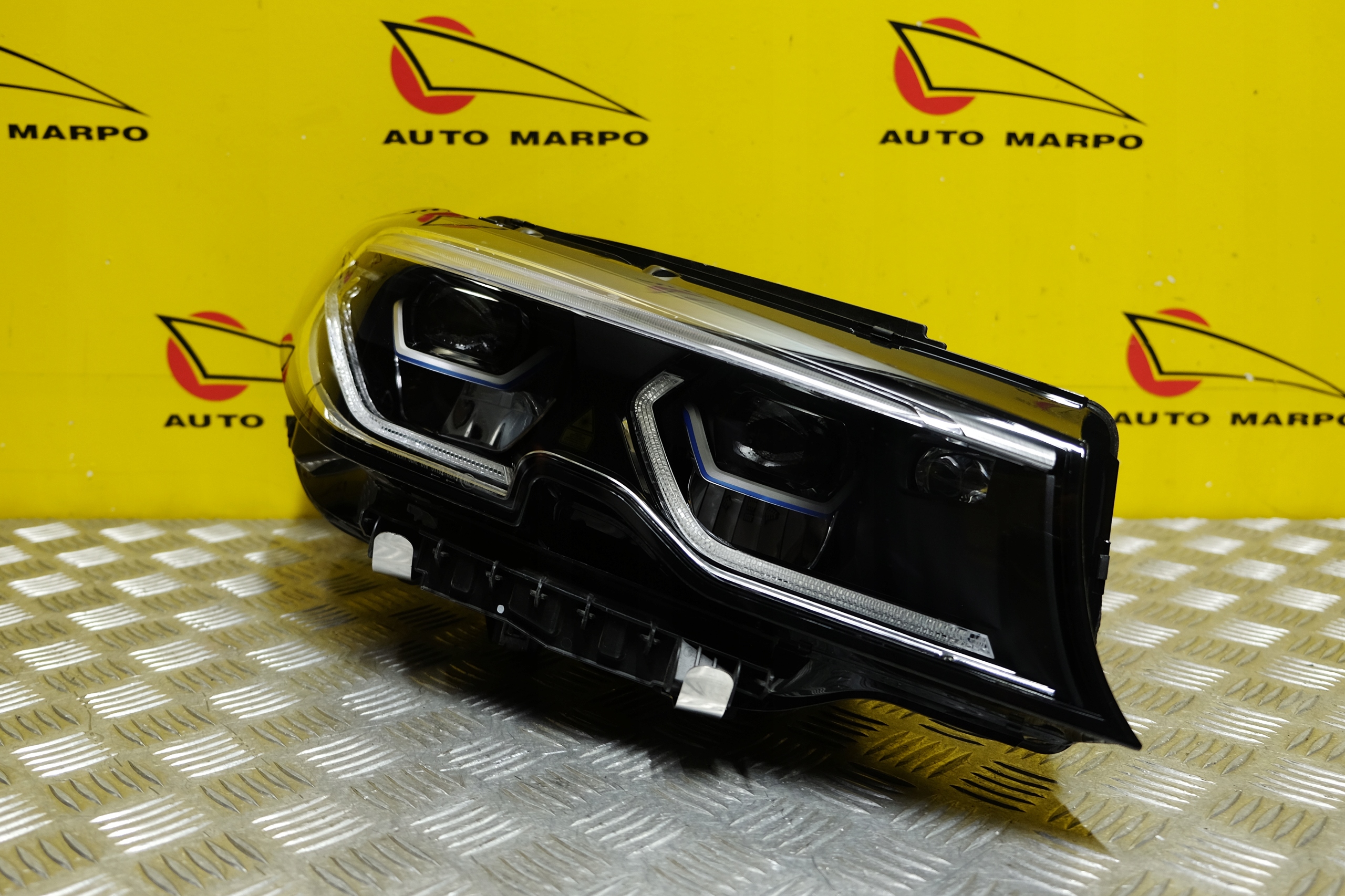 BMW 3 G20 G21 2018- REFLEKTOR LAMPA LASER LED R USA Wersja Amerykańska