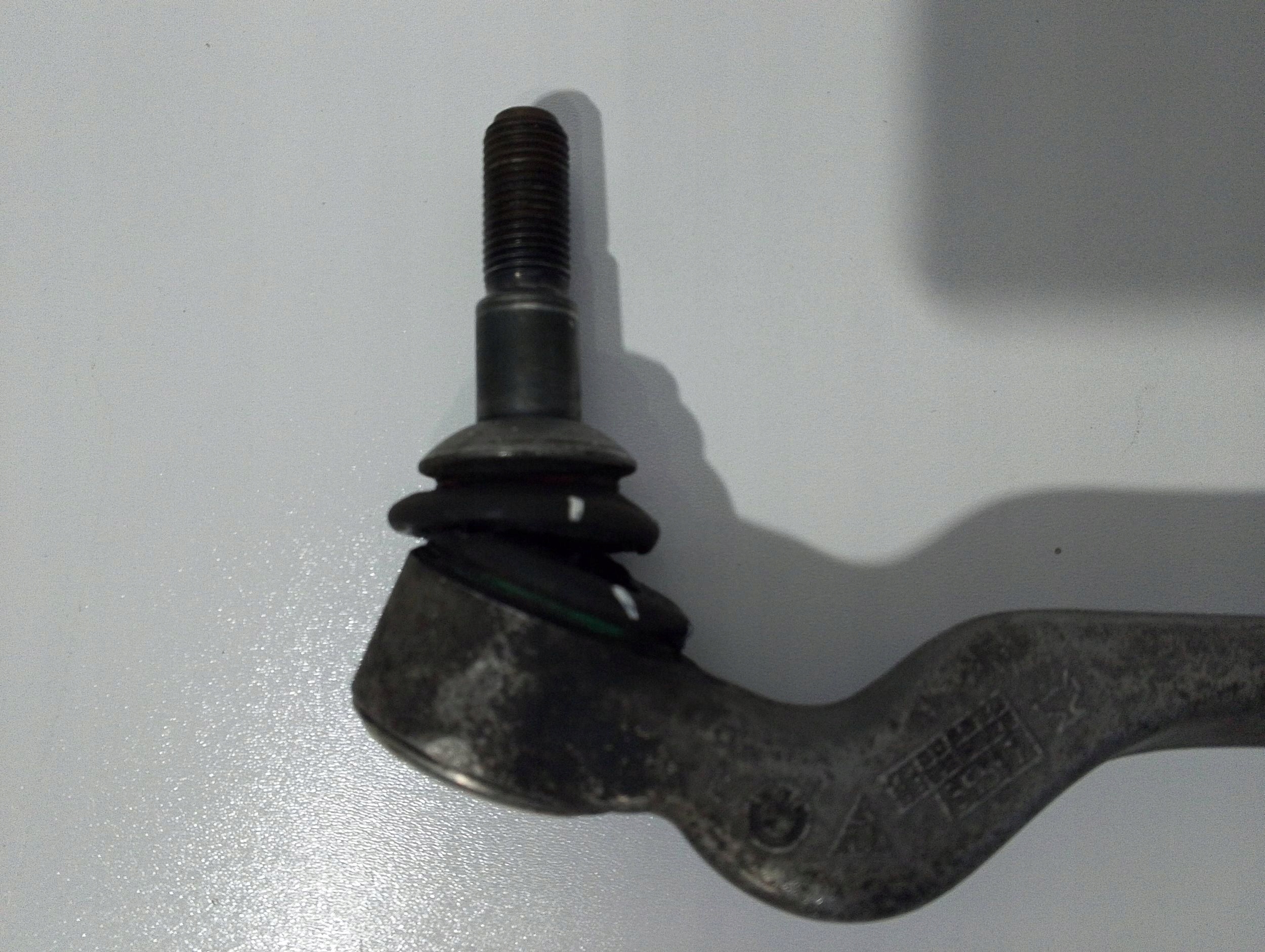 BMW X1 E84 arm front left front DE EN 6082T6 (Q447) damaged tyres