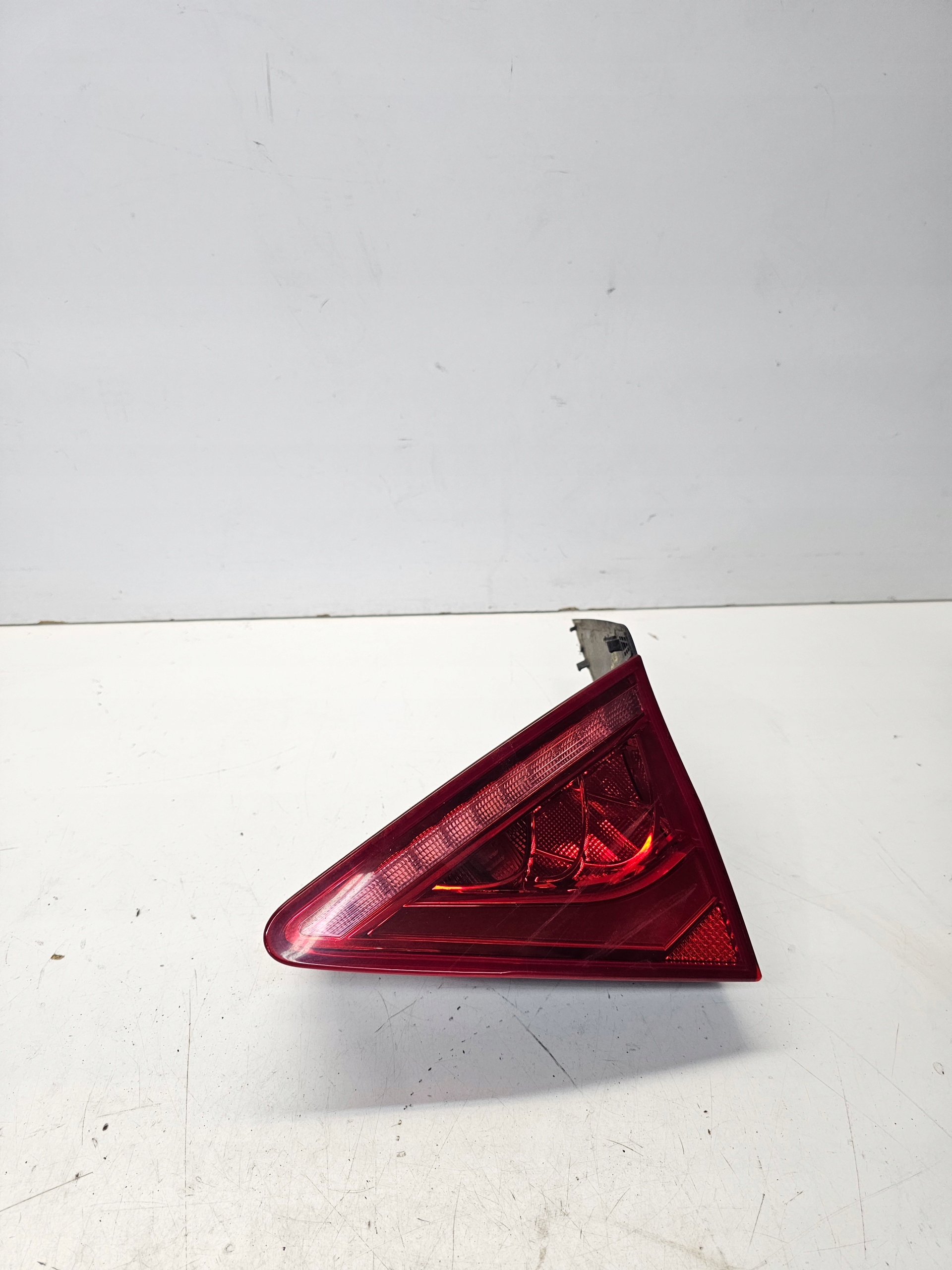 light right rear part to the bonnet LED AUDI A7 4G 4G8945094
