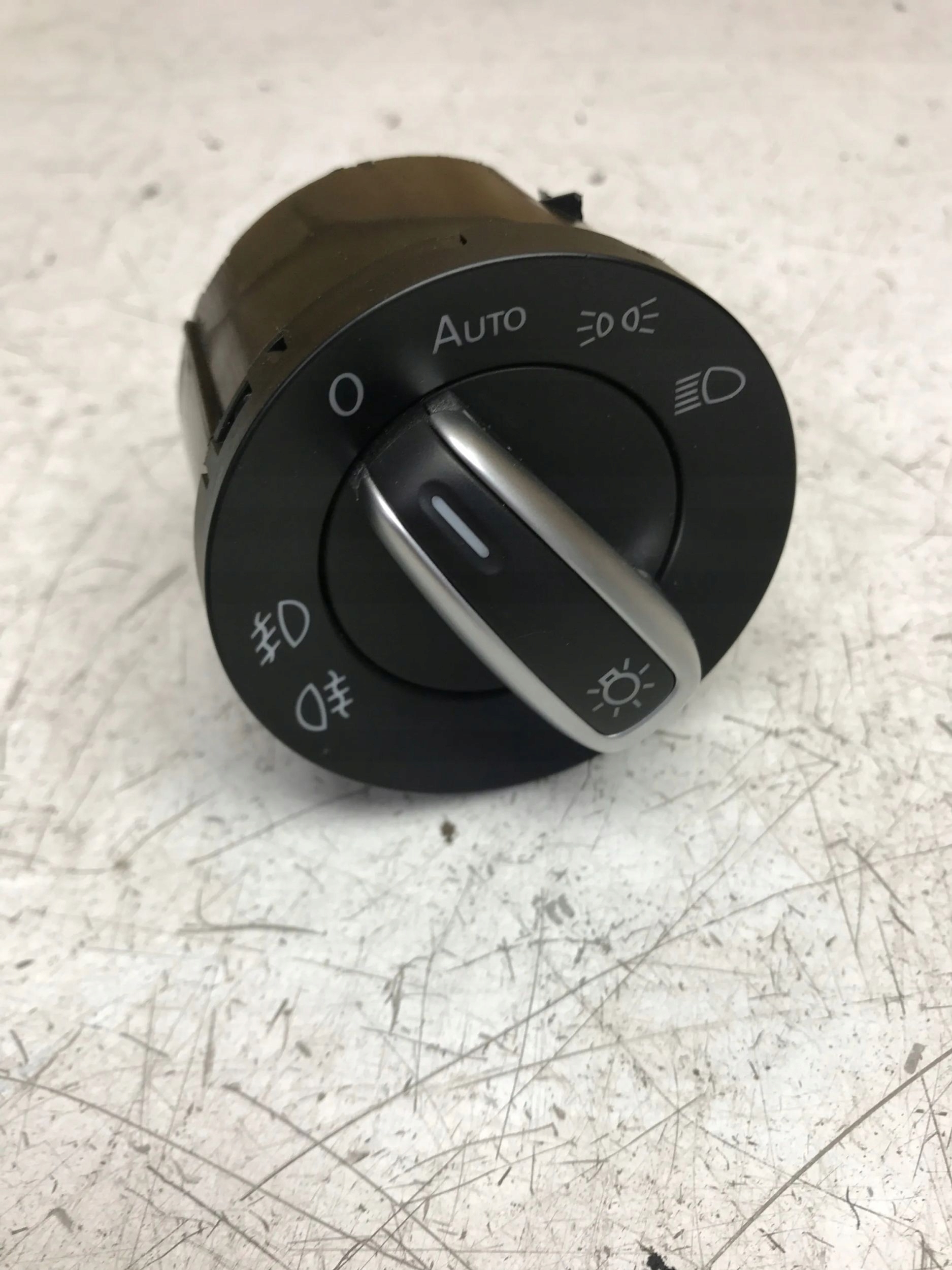 interruttore luci VW SKODA AUDI 3C8941431N