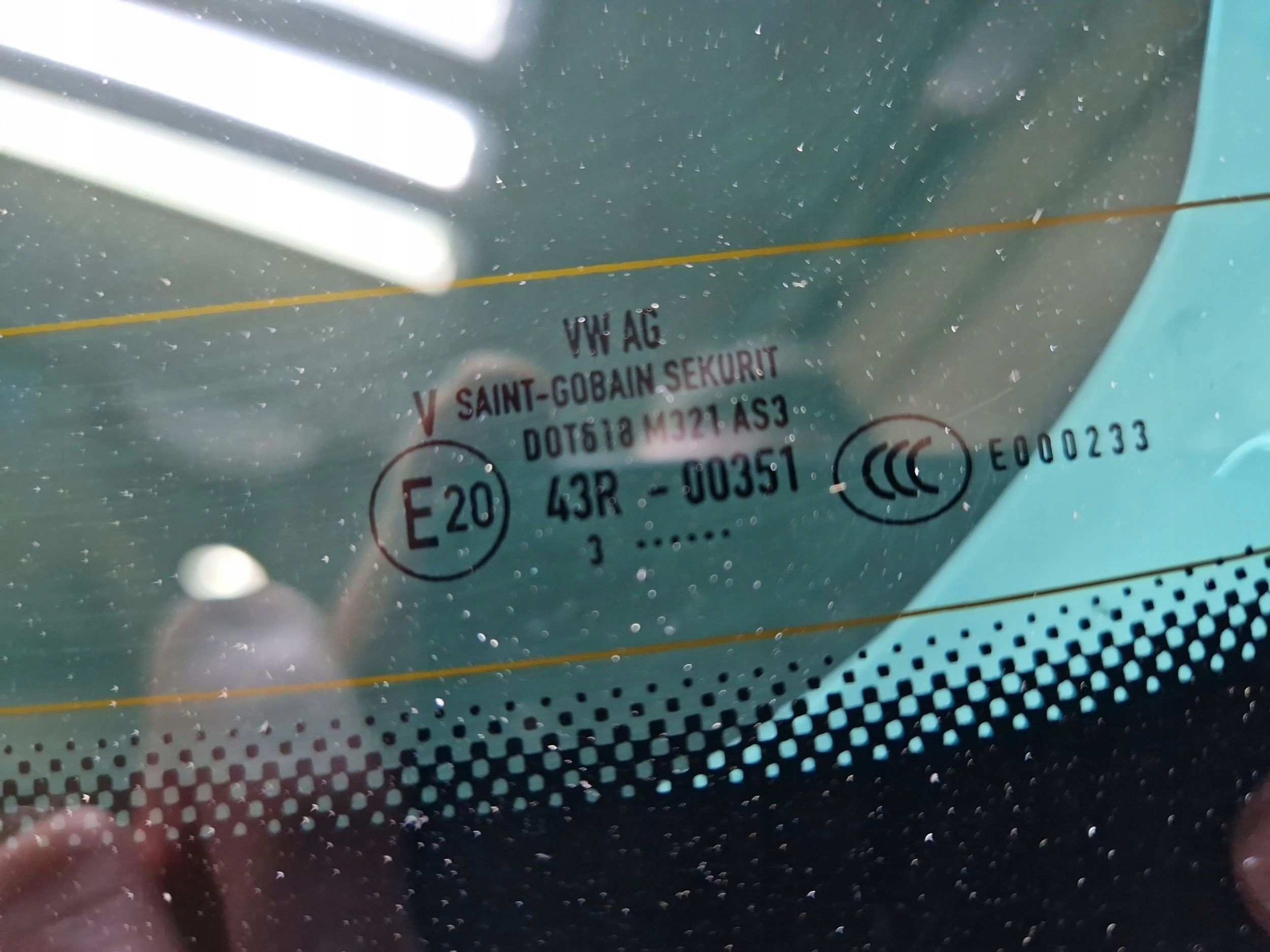 Cupra Ateca trunk door boot window rear part LS9R 575827023B