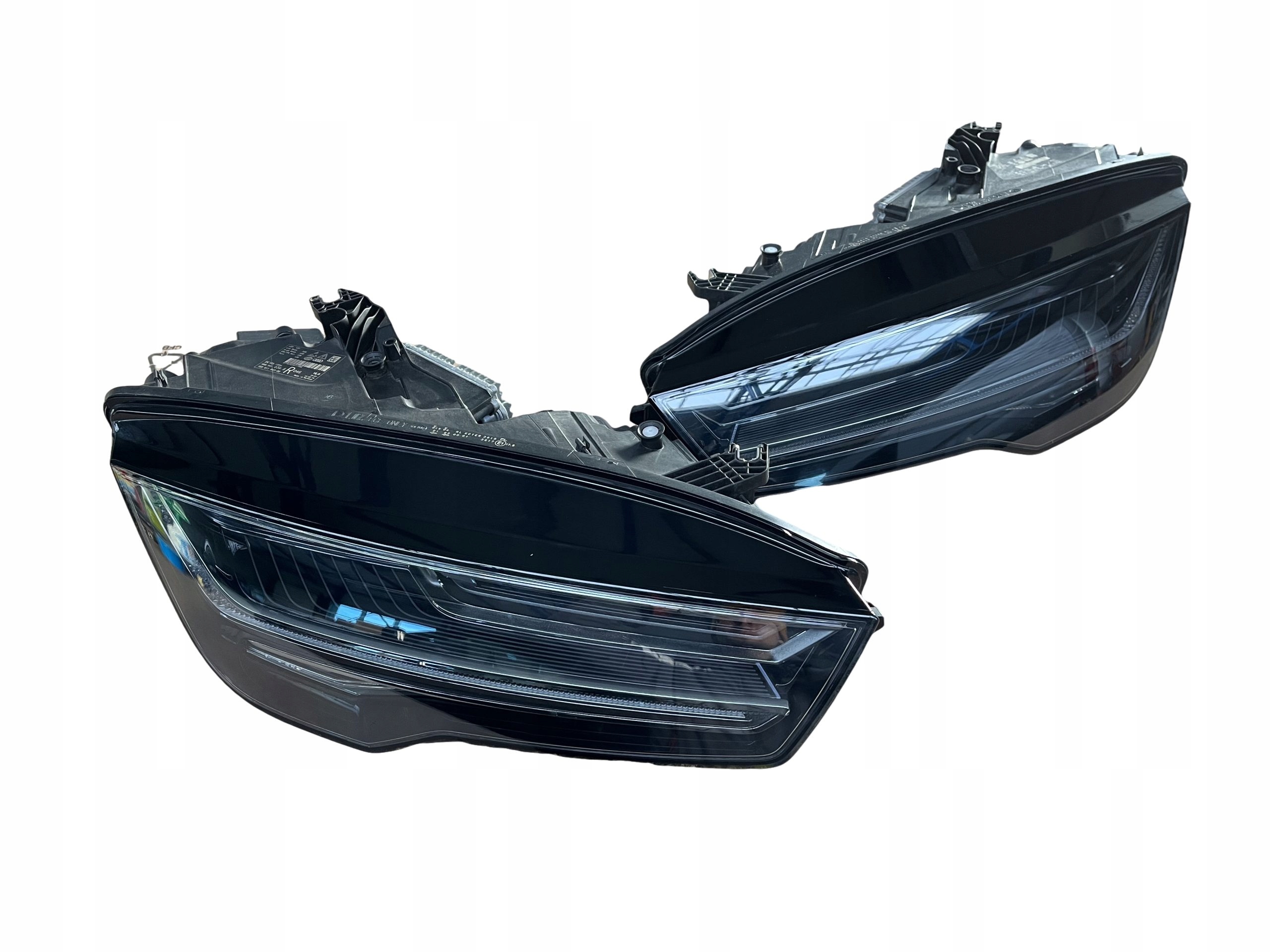 AUDI A7 S7 Rs7 C7g РЕСТАЙЛИНГ ФАРЫ ПЕРЕД MATRIXg8941035bg8941036b