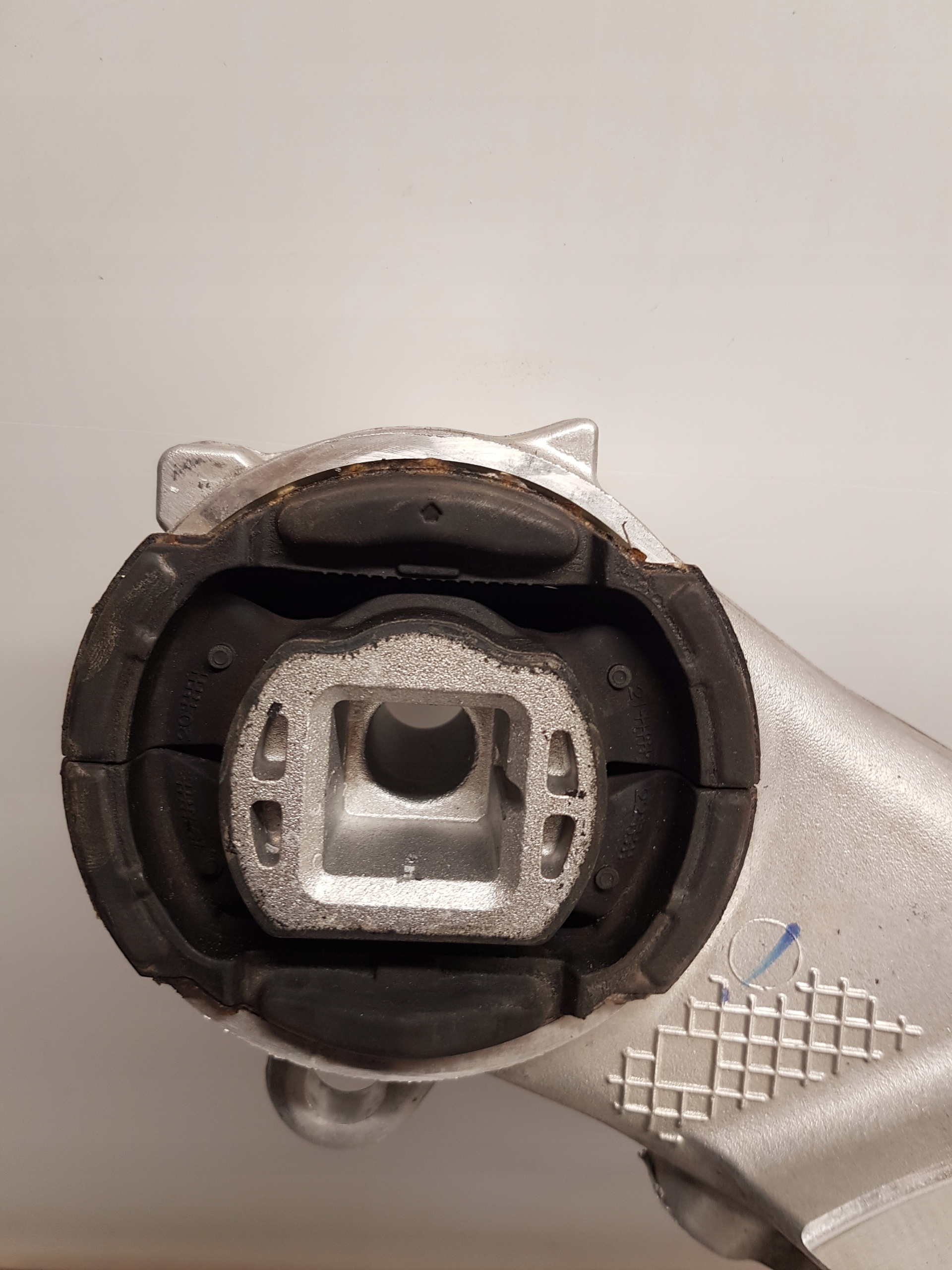 axle beam subframe BMW G31 G32 6866423