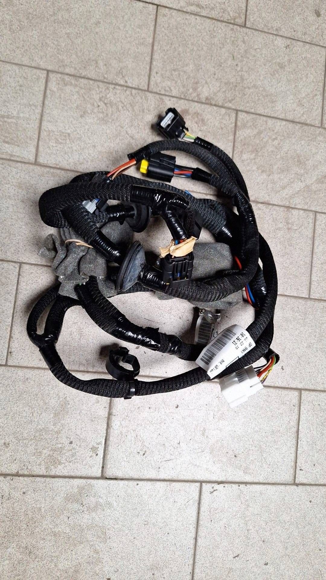 bundle electrical haka Renault Clio V 241A75980R