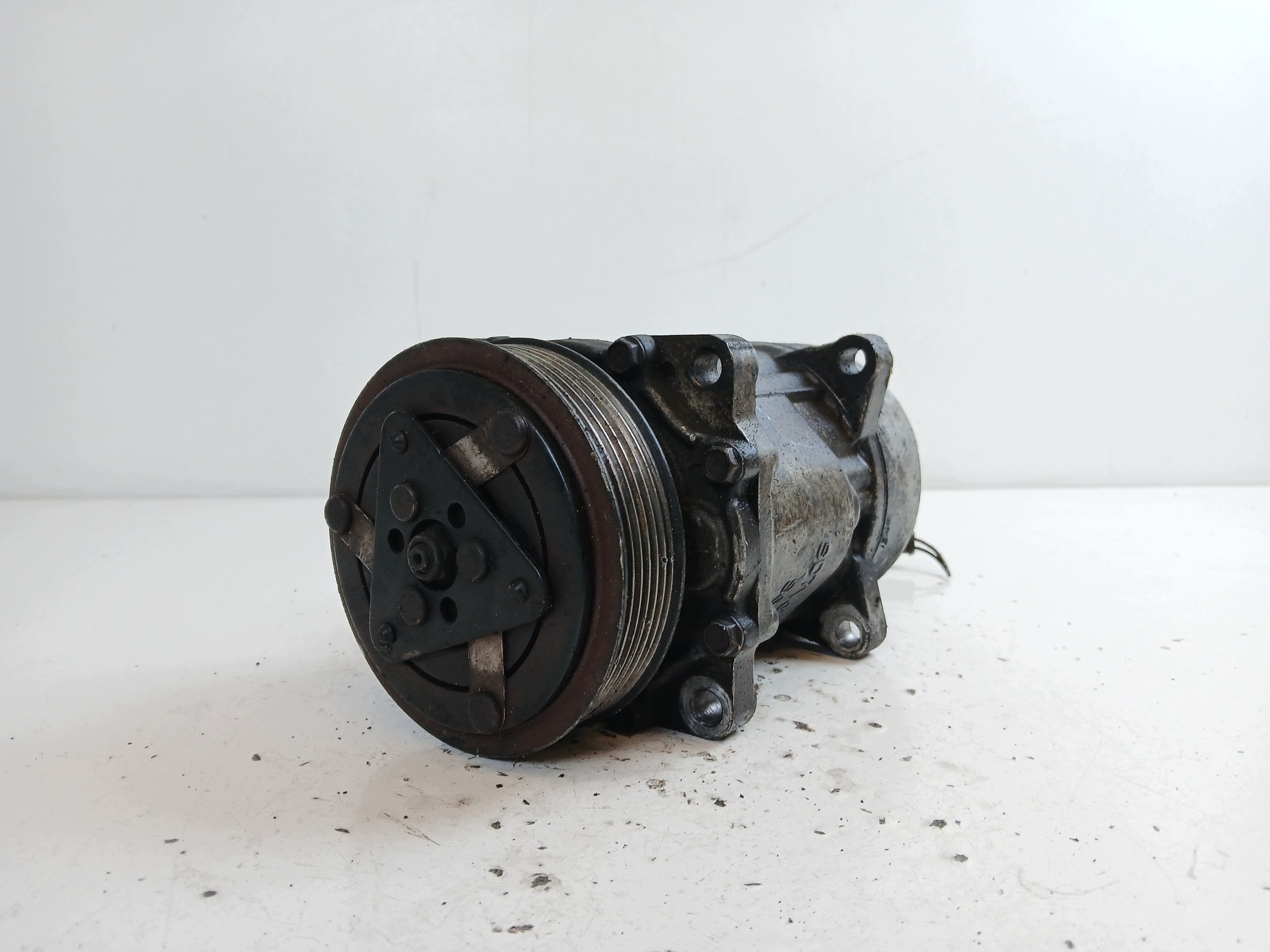 CITROEN BERLINGO compressor; air conditioning compressor 9640486480