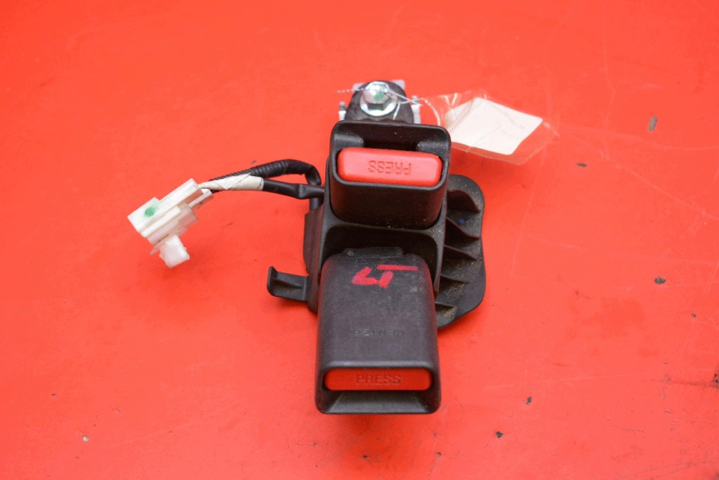 adjuster ZAPINKA supports left rear part TOYOTA COROLLA E21 18-25