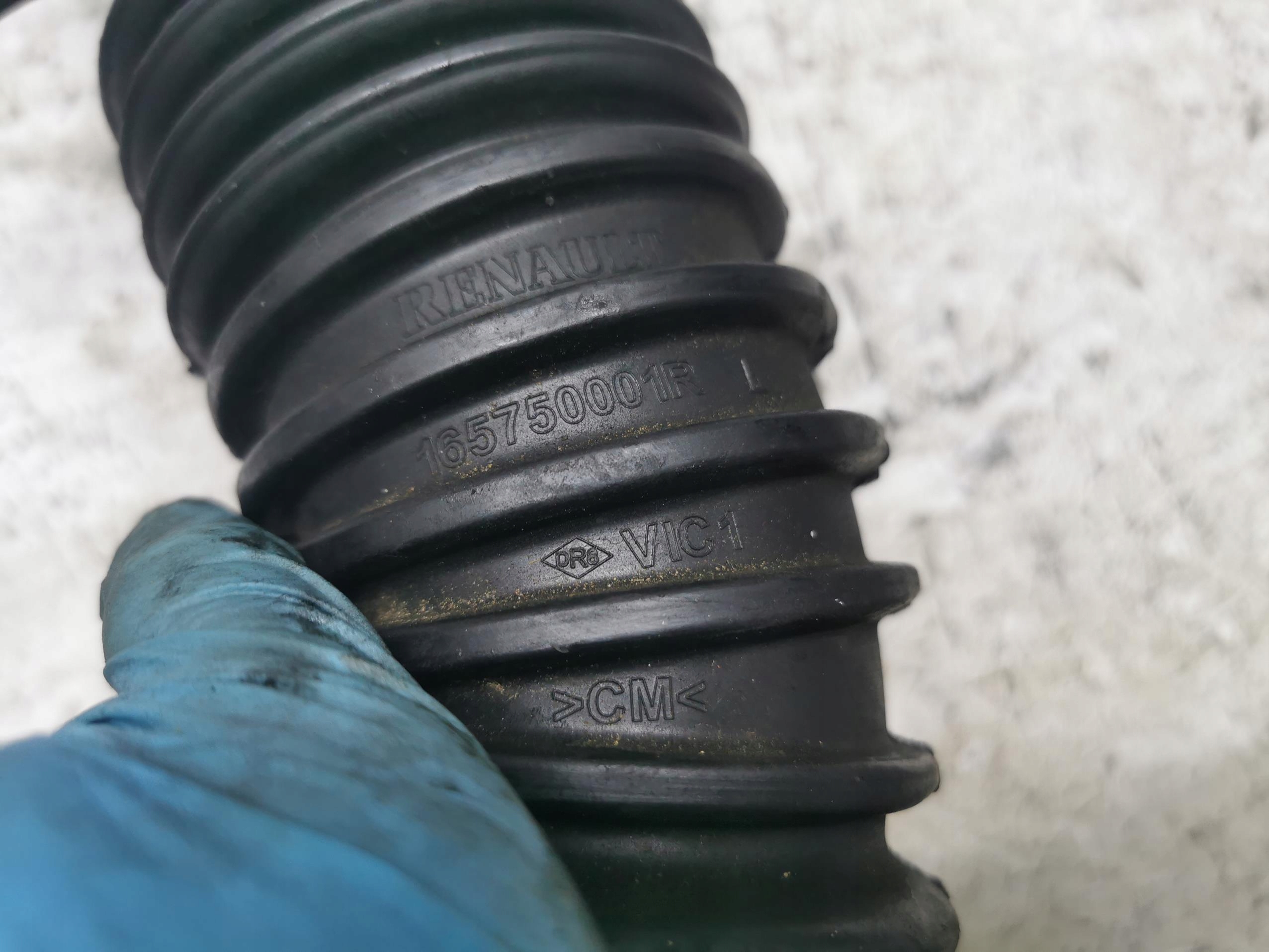 pipe air RENAULT SCENIC III 1.4 165750001R