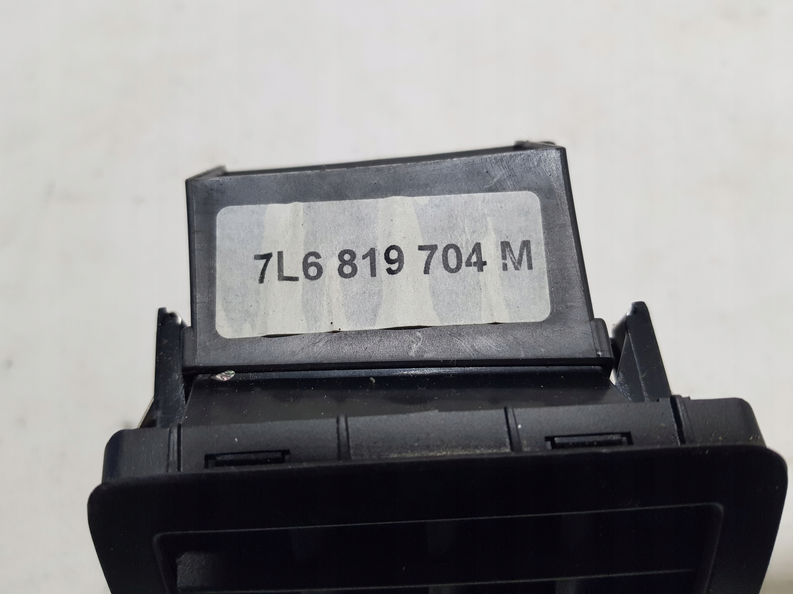 grid air conditioning devices left VW VOLKSWAGEN TOUAREG 7L 7L6819704