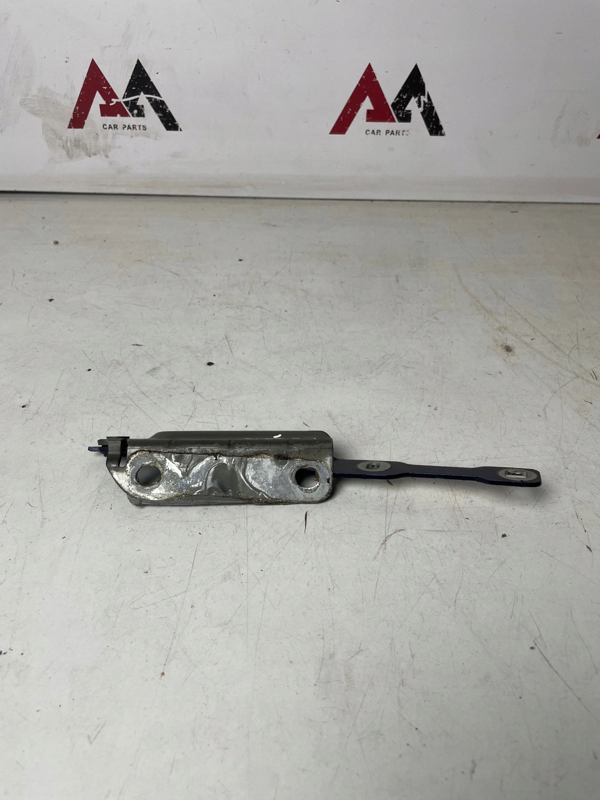hinge bonnets front front right Dacia Sandero Logan II