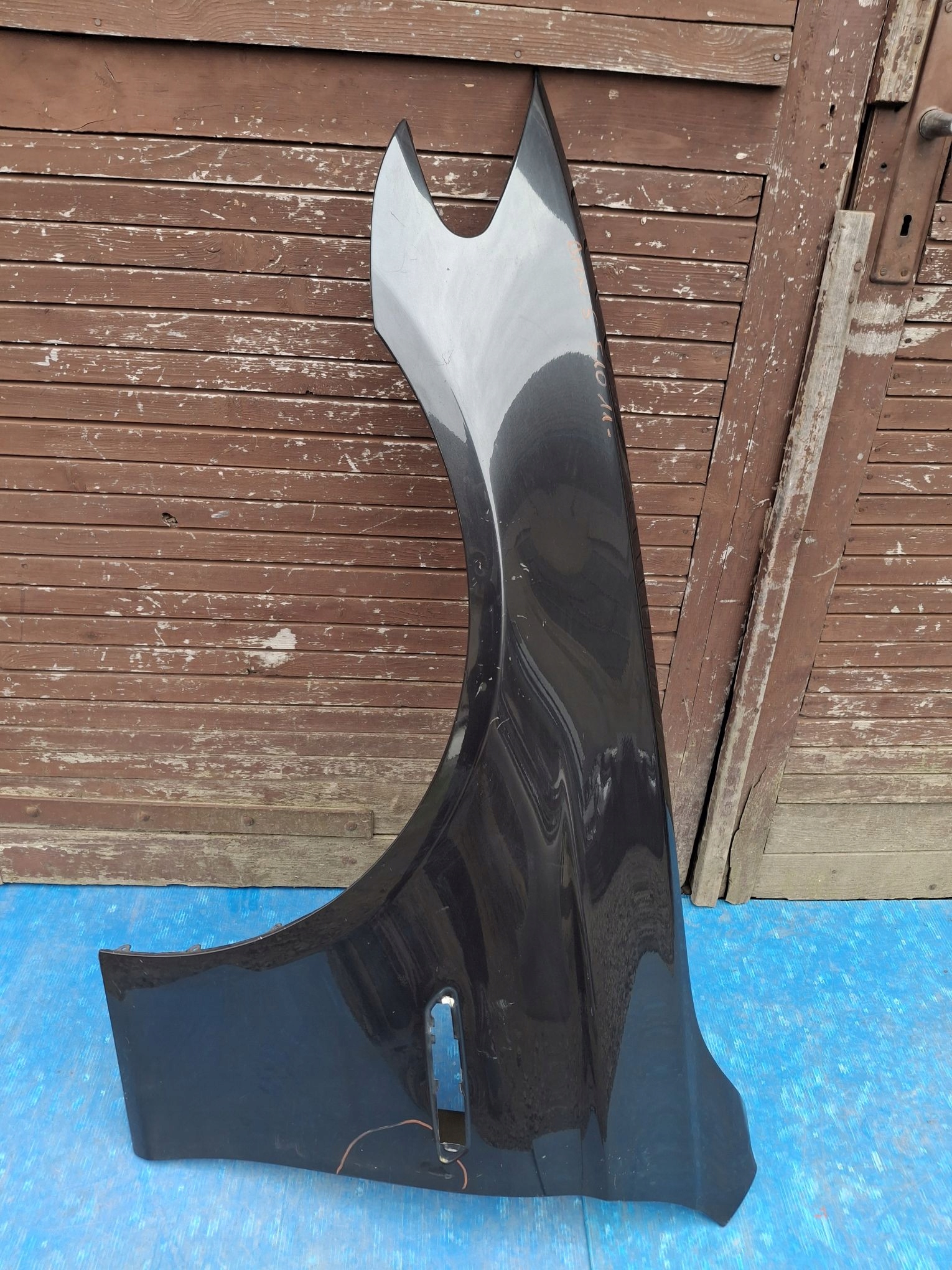 fender left front BMW 5 F10 F11 2010R->