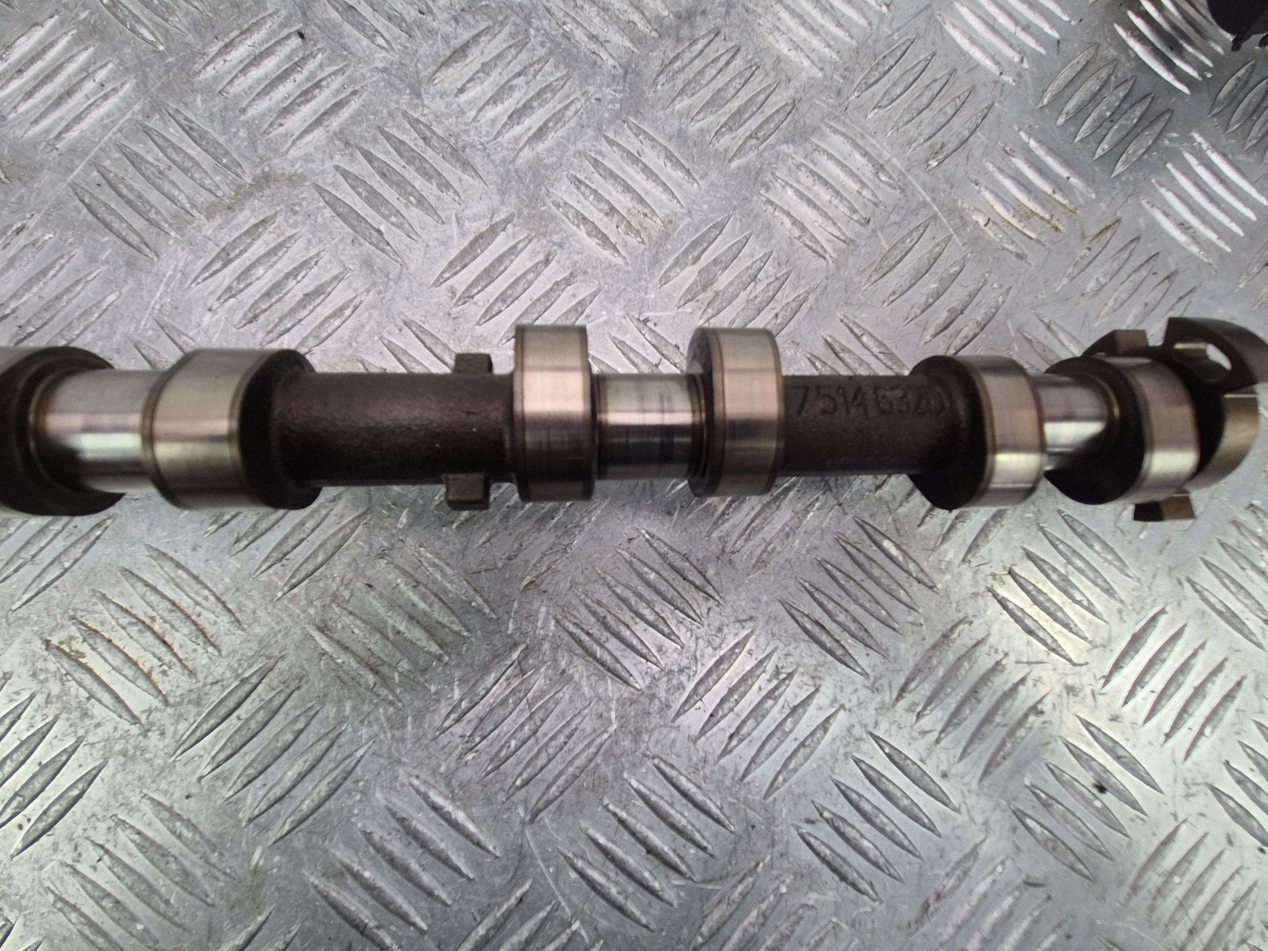 TESTATA Z WALKAMI BMW 7 E65 E66 750i 7540322 N62B48B